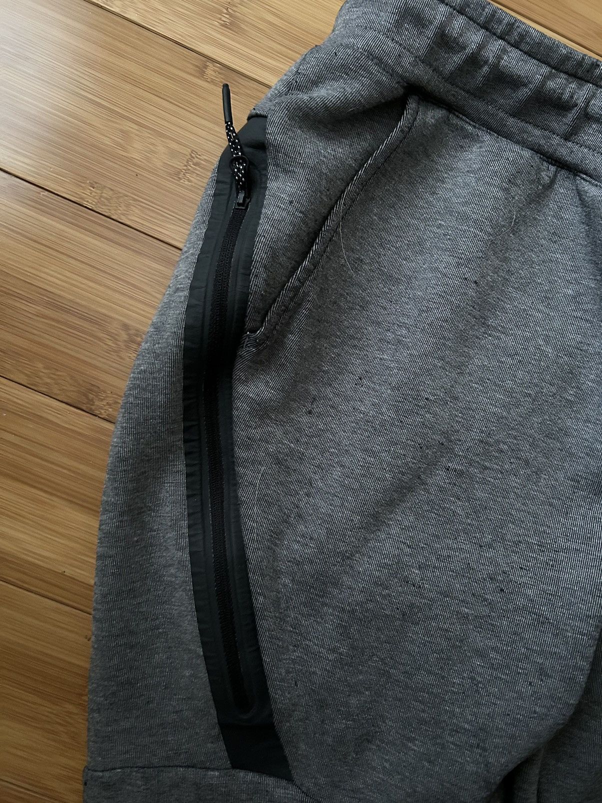 Nike Nike Tech Pant Joggers Size US 30 / EU 46 - 4 Thumbnail