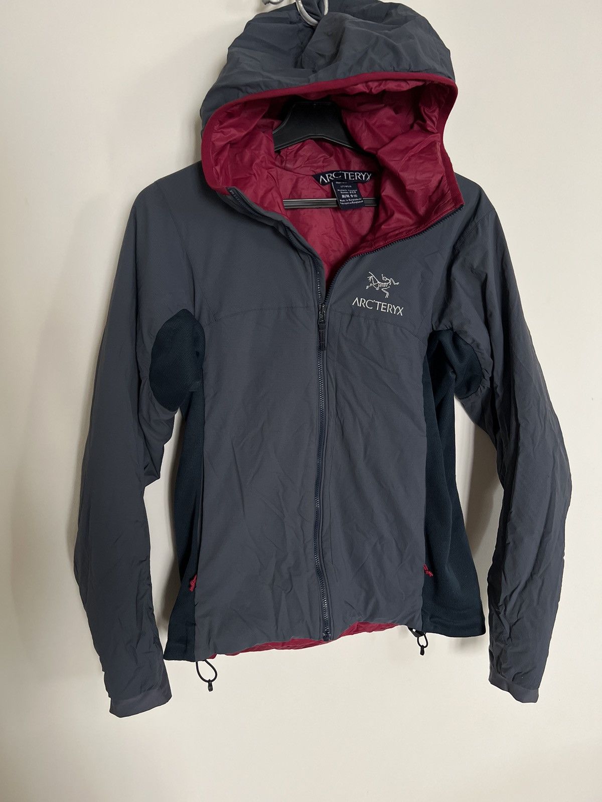 Arc'Teryx Arcteryx gray jacket atom LT | Grailed