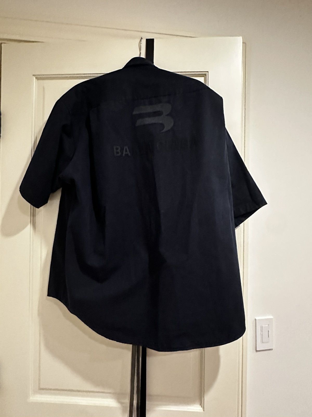 Balenciaga Balenciaga Short Sleeve Button Sporty B Size US M / EU 48-50 / 2 - 3 Thumbnail