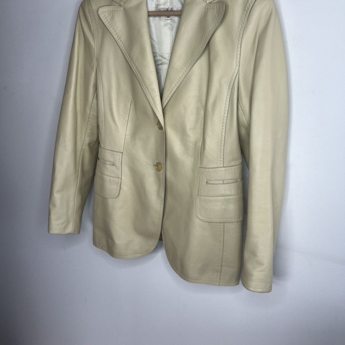 Escada Escada Nappa Leather Jacket Blazer Beige Luxury Size M / US 6-8 / IT 42-44 - 2 Thumbnail