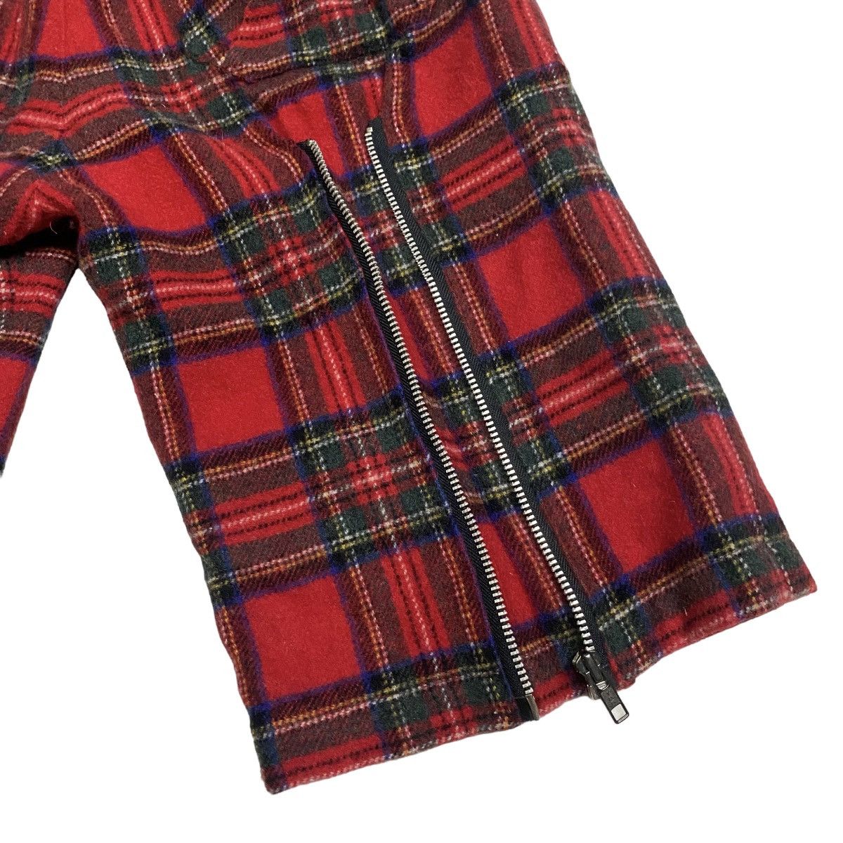 Japanese Brand Milk Punk Bondage tartan wool short pant Size US 30 / EU 46 - 9 Thumbnail