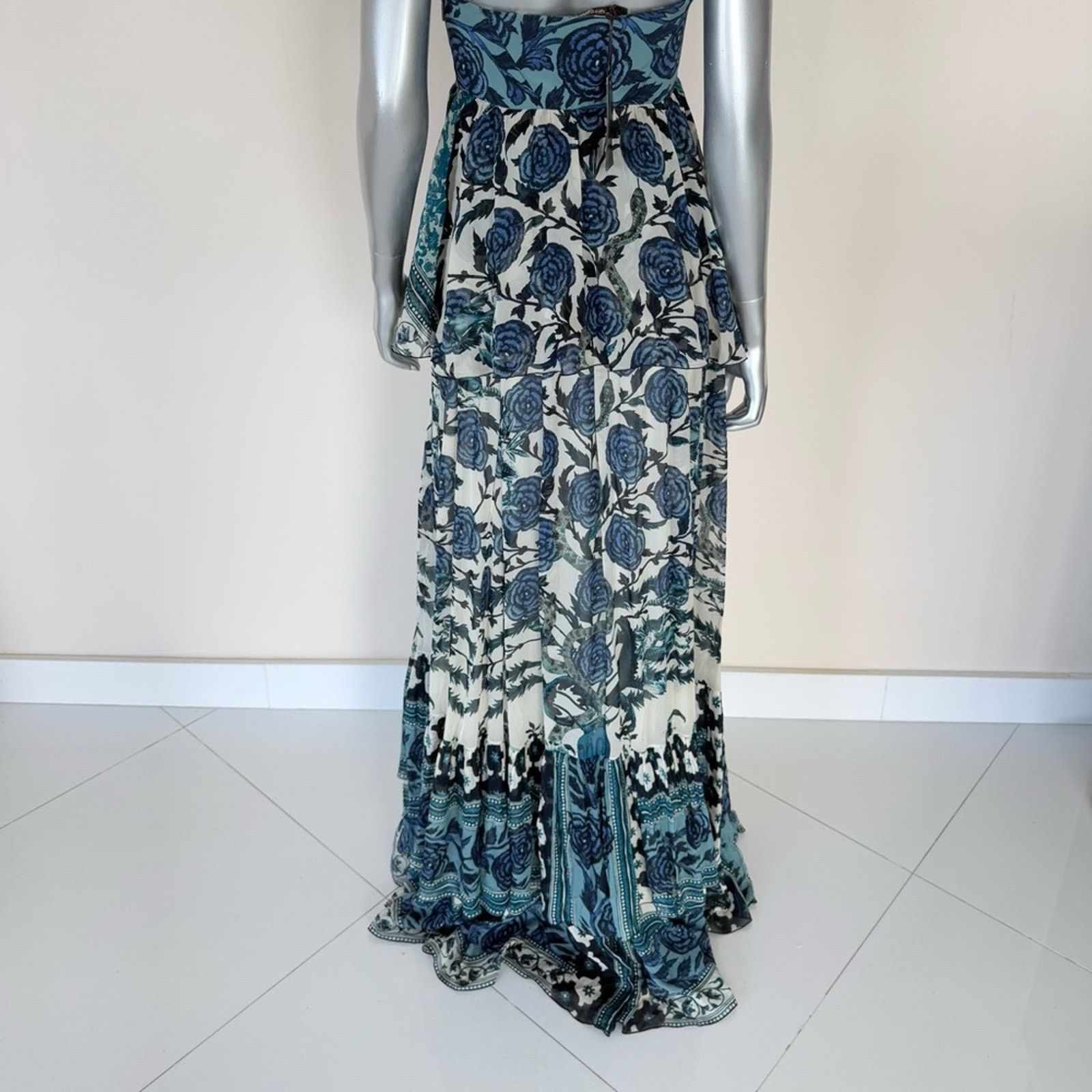 Roberto Cavalli Roberto Cavalli women silk dress size 42IT or 6 US 1650$ Size M / US 6-8 / IT 42-44 - 4 Thumbnail