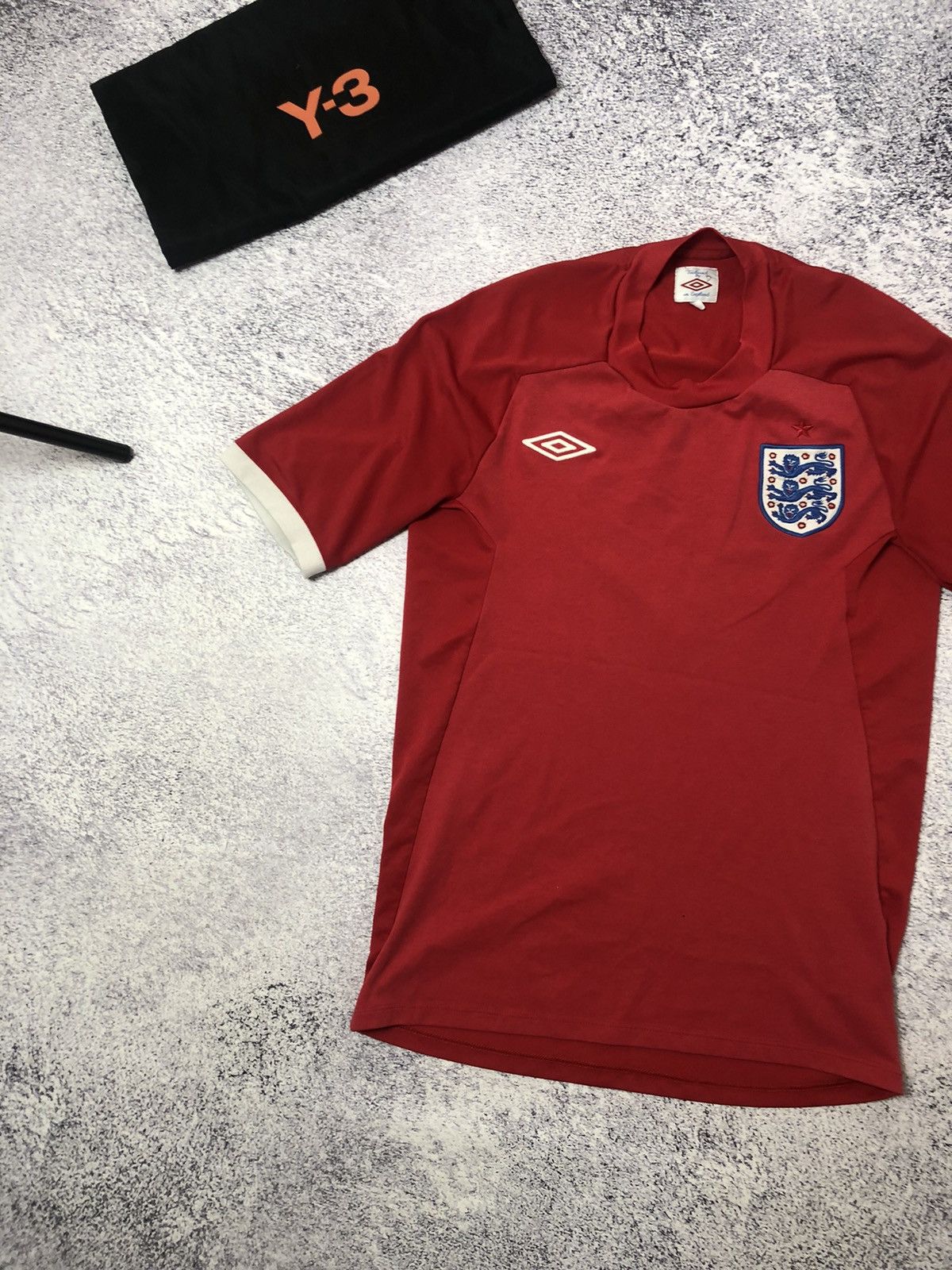 Umbro Women’s vintage soccer jersey size 36 England Umbro Size XS / US 0-2 / IT 36-38 - 2 Thumbnail