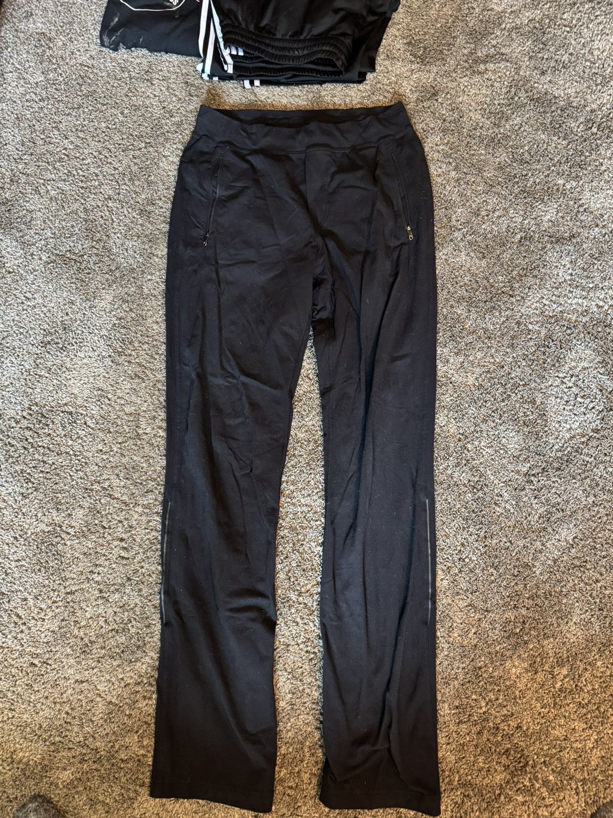 Lululemon Lululemon pants size L-XL Tall Size US 38 / EU 54 - 1 Thumbnail