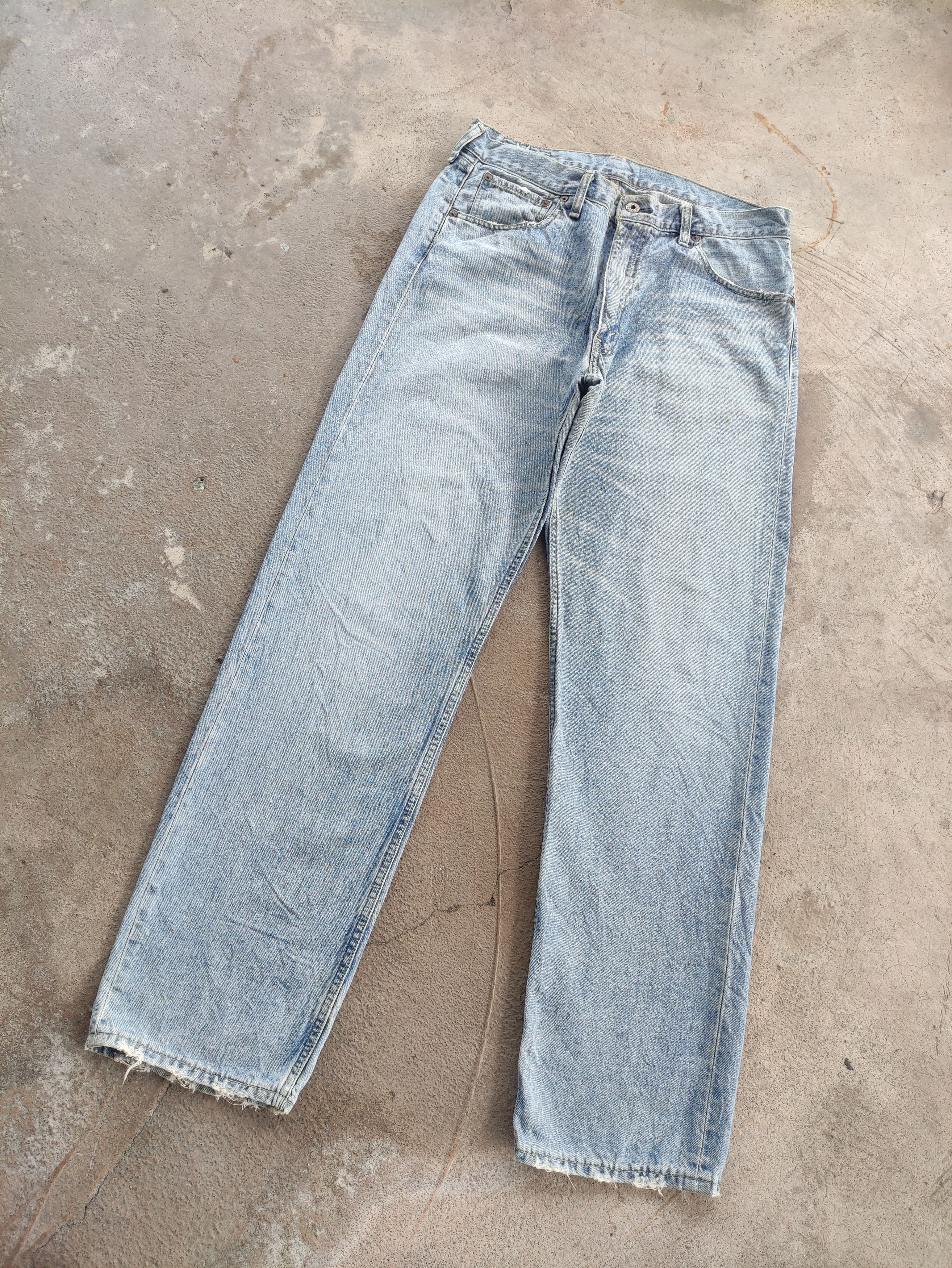 Japanese Brand Vintage Japanese Baggy Jean Distressed faded Denim Pants Size US 34 / EU 50 - 2 Thumbnail