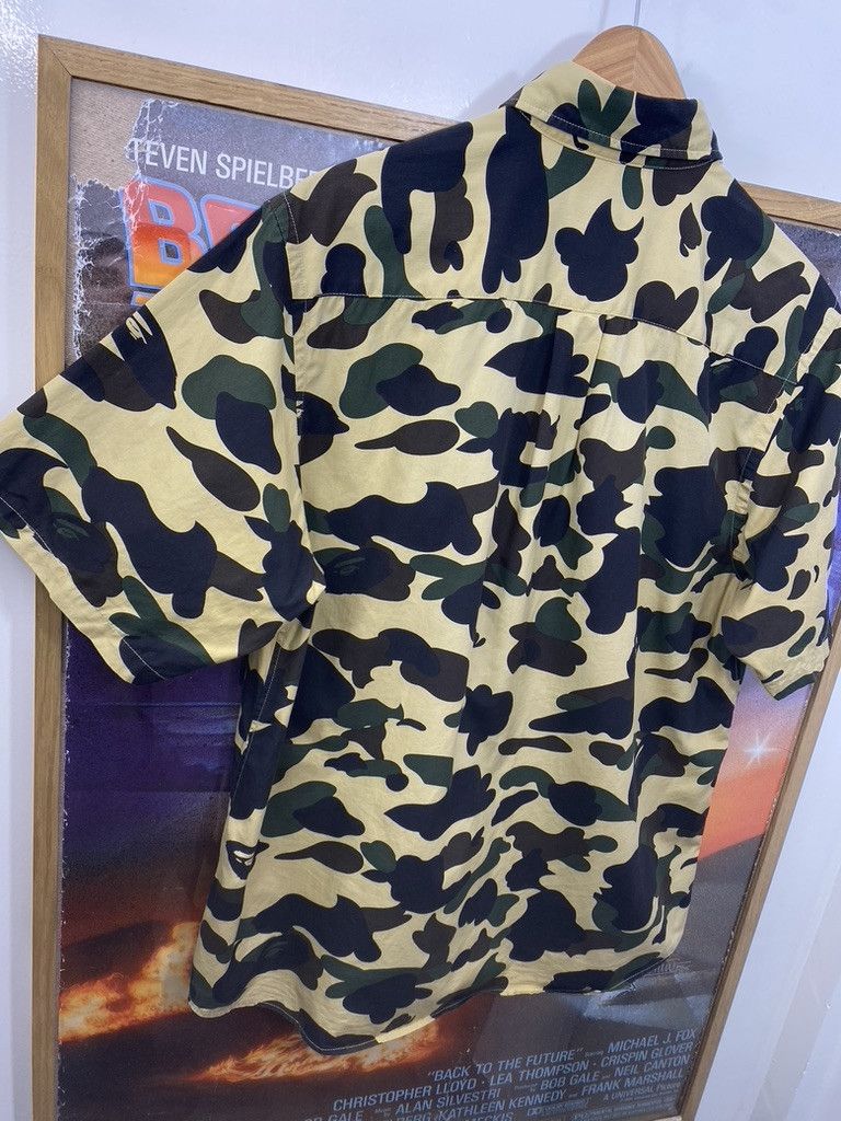 Bape 00s Vintage Bape Cut and Collage Camo Button Up Shirt Size US M / EU 48-50 / 2 - 5 Thumbnail