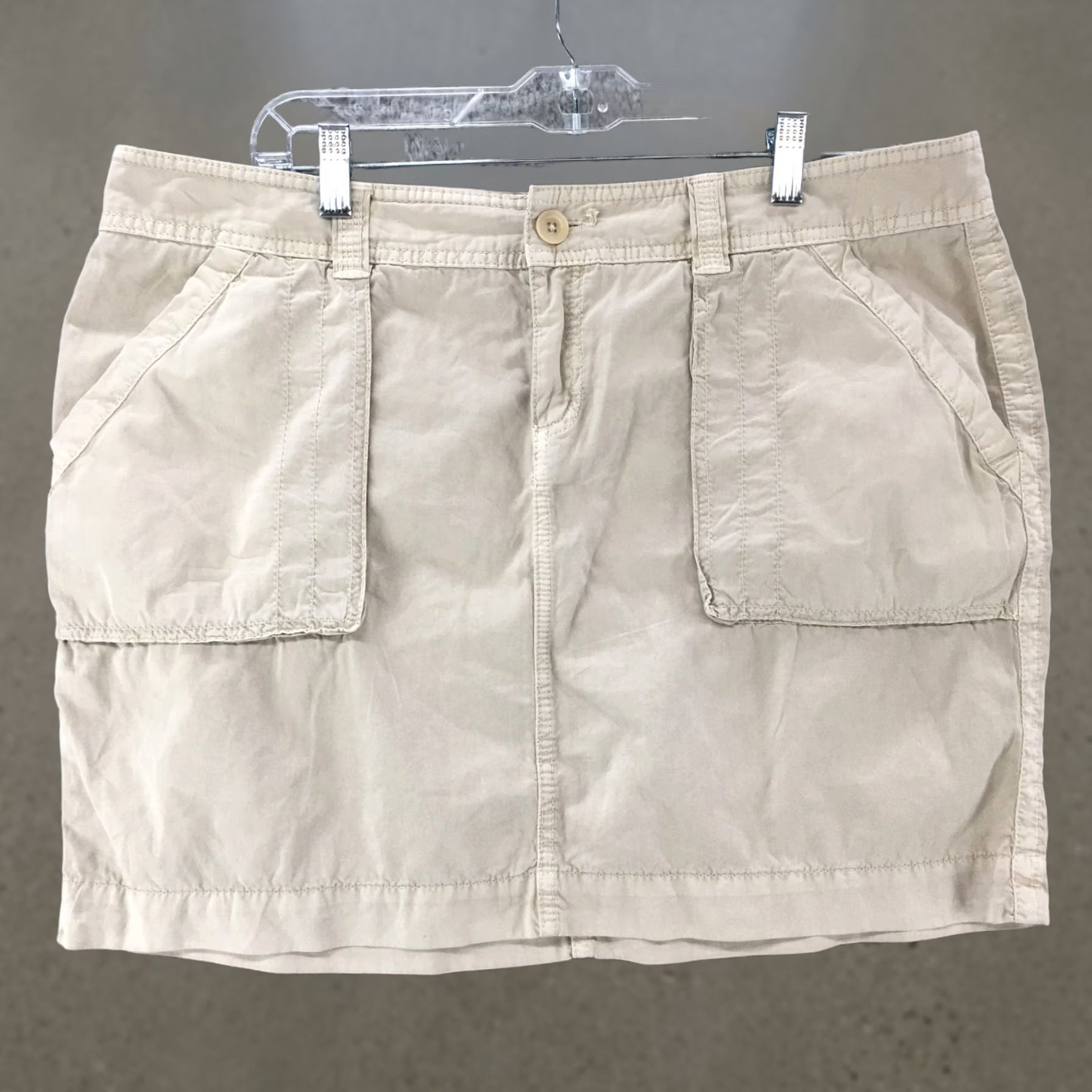 Old Navy Old Navy Skirt Womens 14 Beige Cotton Mini Button Fly Slash Pockets Casual Size 36" / US 14 / IT 50 - 1 Thumbnail