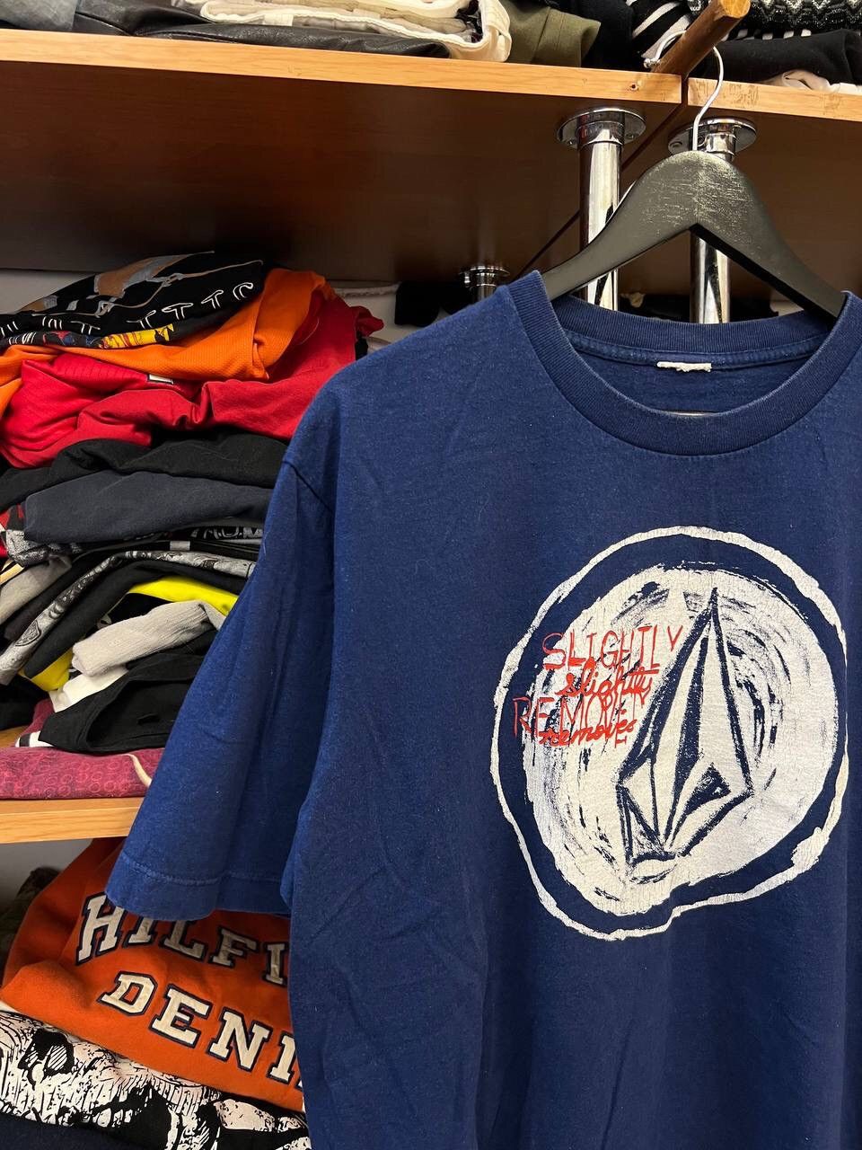 Vintage × Volcom Vintage 2000’s Volcom Slightly Removed T Shirt Size US M / EU 48-50 / 2 - 2 Thumbnail