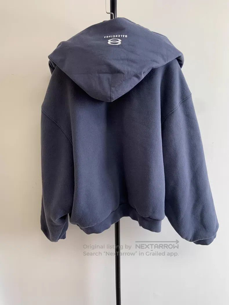 Balenciaga Balenciaga Logo Print Hooded Pullover Sweatshirt Size US XXS / EU 40 - 2 Thumbnail
