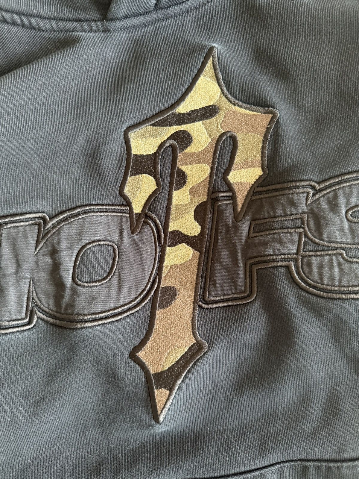 Trapstar London BLACK CAMO NOFS X TRAPSTAR HOODIE + JOGGER TRACKSUIT SET Size US M / EU 48-50 / 2 - 3 Thumbnail