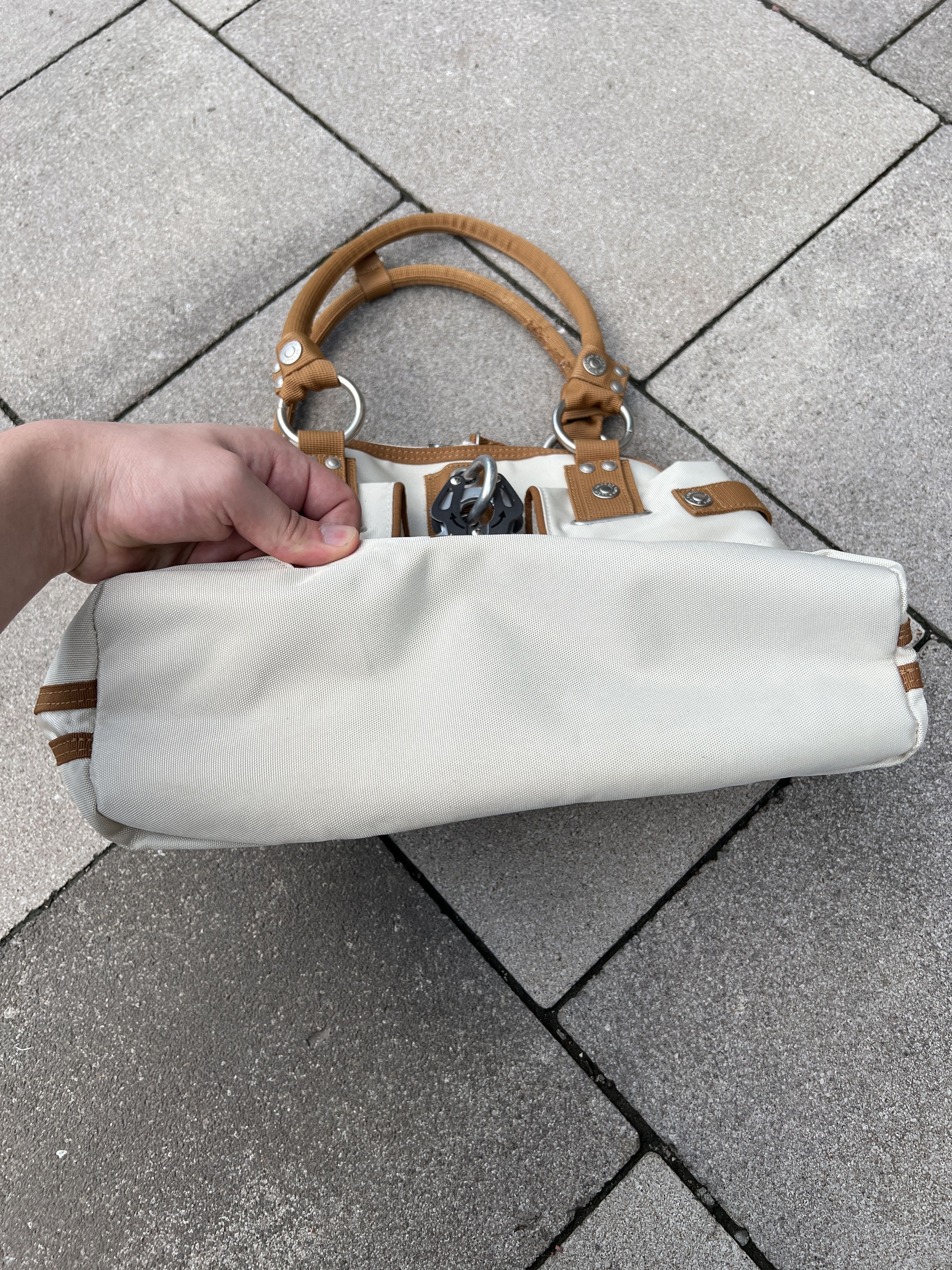 George Gina & Lucy George Gina & Lucy Vintage Y2K Butterfly Charme Shoulder Bag Size ONE SIZE - 10 Thumbnail