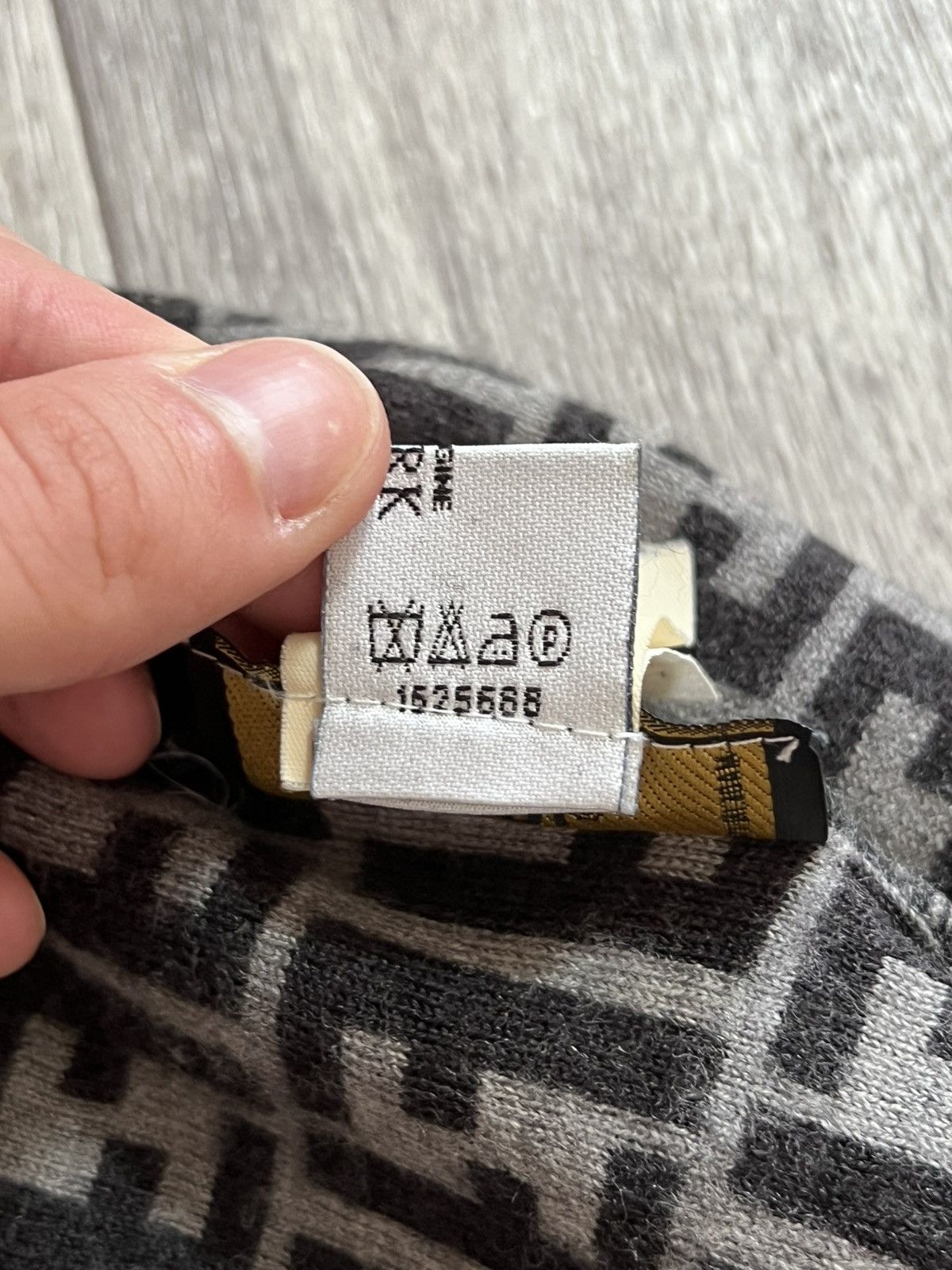 Fendi Fendi Monogram Logo wool Hat Size ONE SIZE - 7 Thumbnail