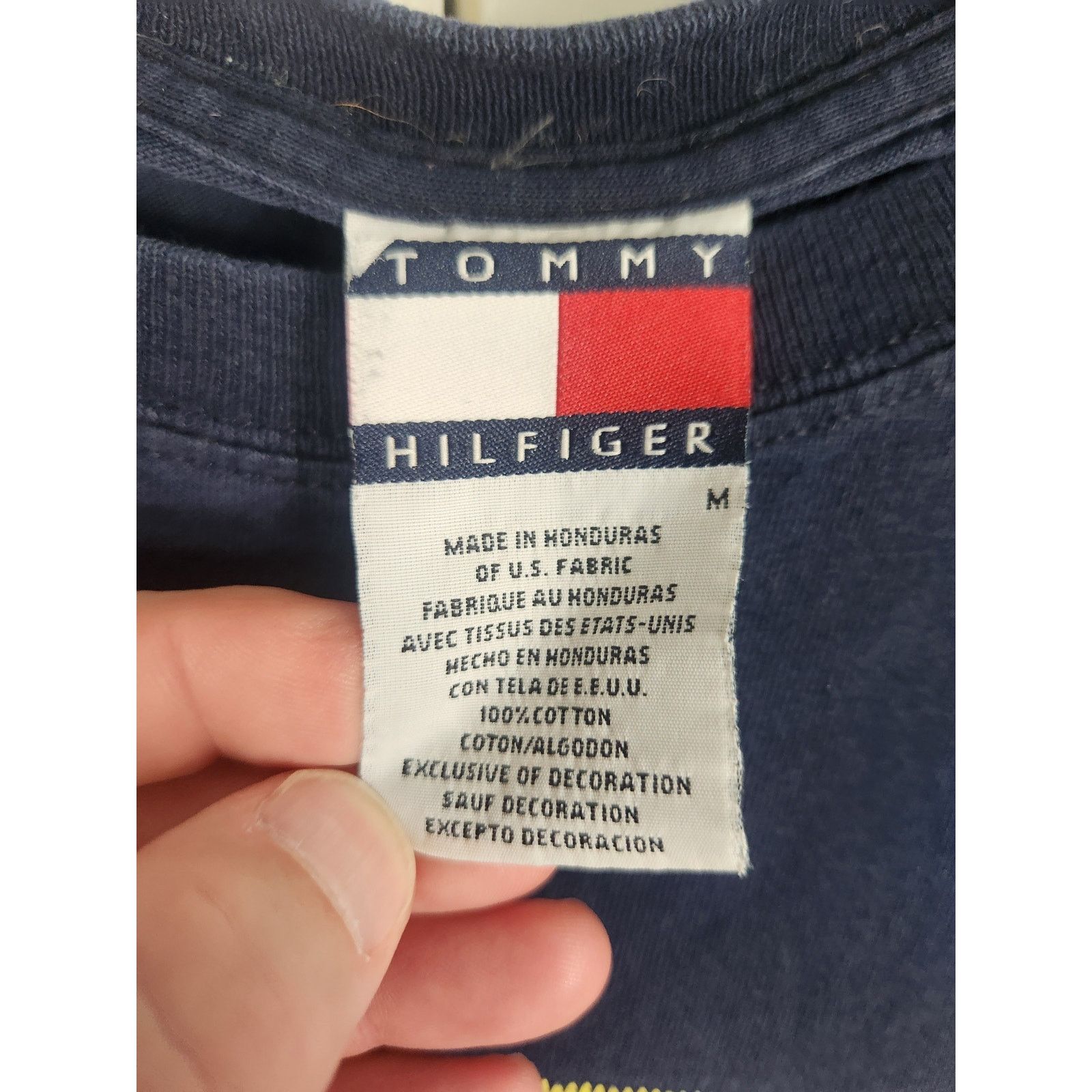 Tommy Hilfiger Vintage Tommy Hilfiger T men's medium Size US M / EU 48-50 / 2 - 3 Thumbnail