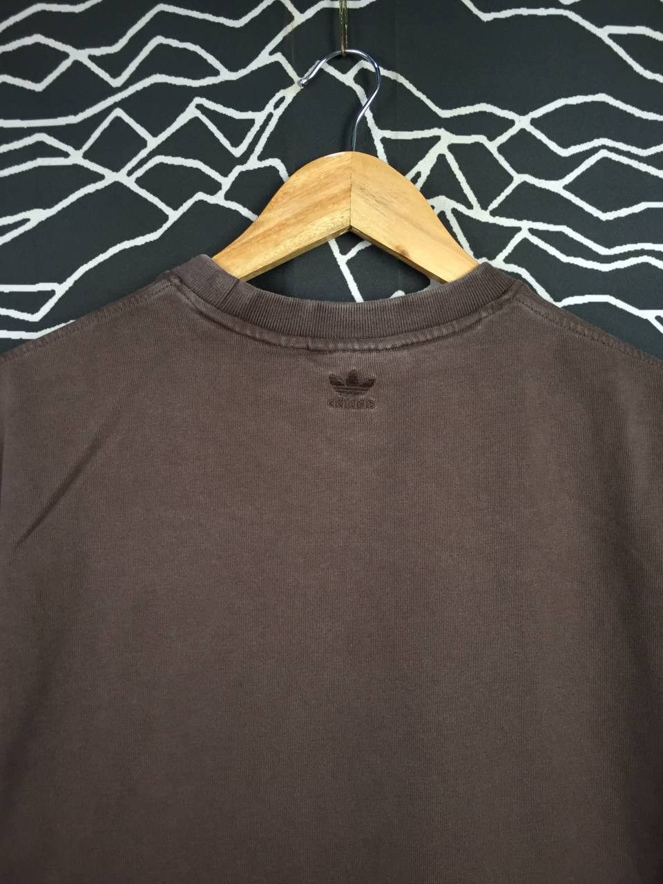 Adidas Adidas Humanrace Pharrell Williams Minimalist Logo Tee Size US M / EU 48-50 / 2 - 5 Thumbnail