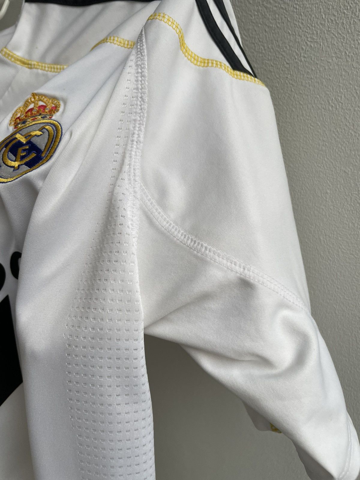 Adidas Real Madrid 2009 2010 Home Football Jersey Soccer Shirt Size US M / EU 48-50 / 2 - 5 Thumbnail