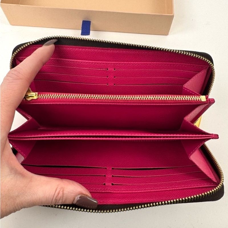 Louis Vuitton Louis Vuitton Vivienne Roller Coaster Long Zippy Wallet Size ONE SIZE - 4 Thumbnail