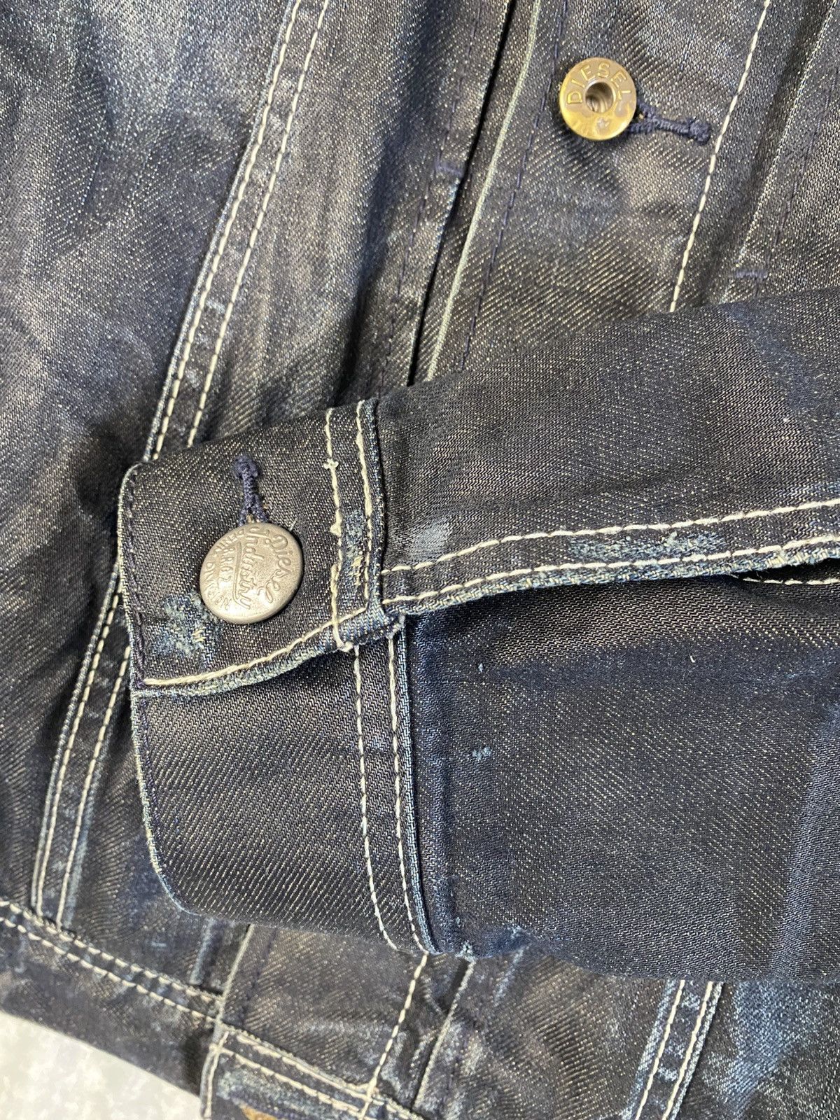 Diesel Vintage Diesel Denim Trucker Jacket with leather Collar Size US XL / EU 56 / 4 - 7 Thumbnail