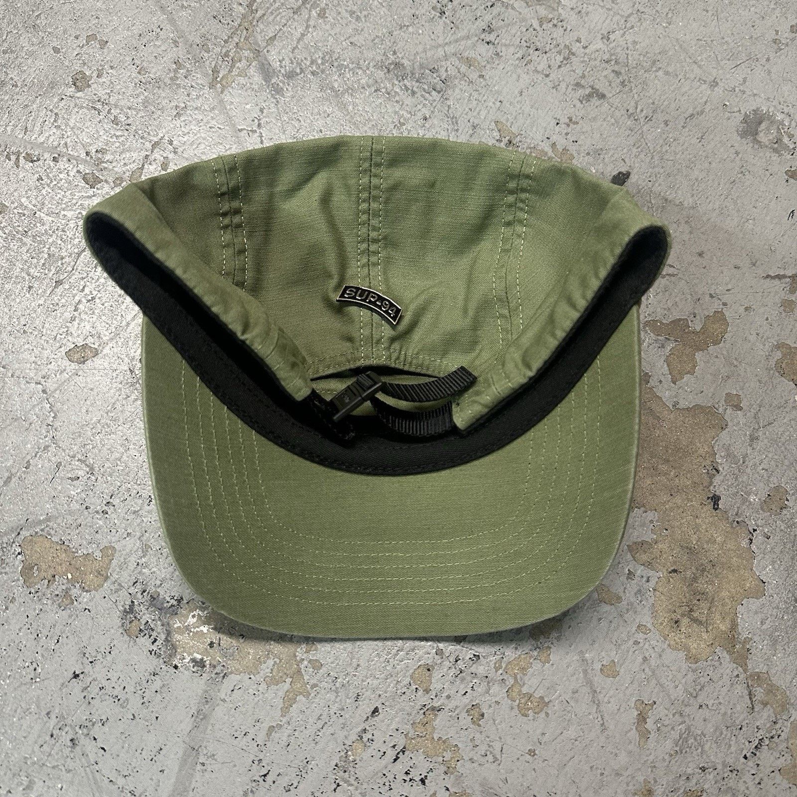 Hypebeast × Supreme Supreme Olive Green 5 Panel Camp Cap Hat Streetwear NYC Size ONE SIZE - 2 Thumbnail