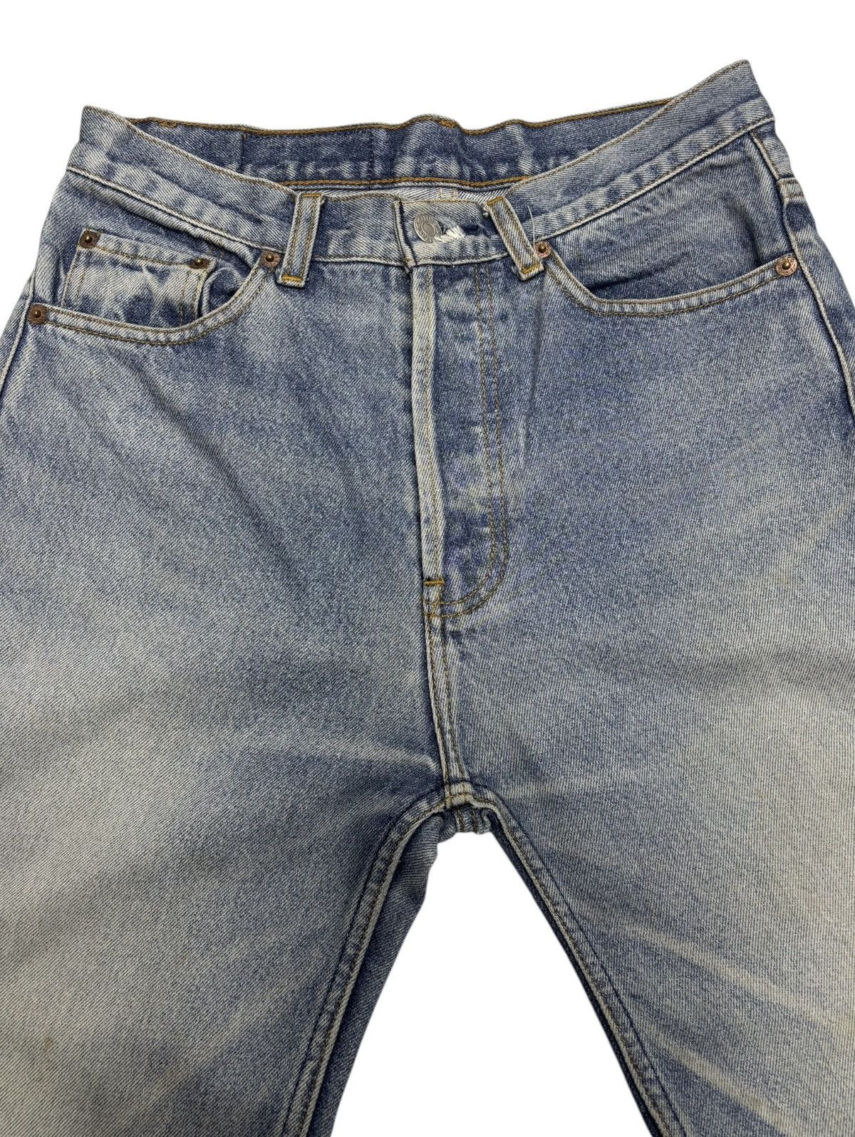 Levi's VINTAGE LEVIS 501 CROP DISTRESSED DENIM Size US 28 / EU 44 - 9 Thumbnail