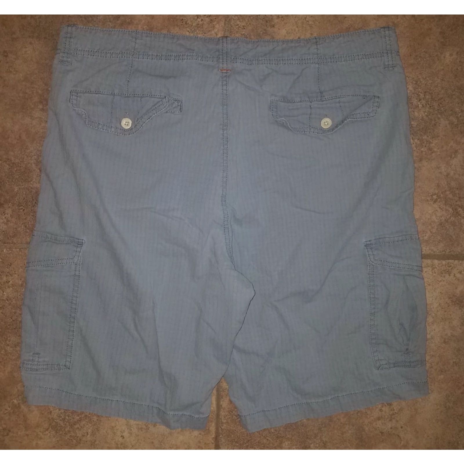 Tommy Bahama Tommy Bahama Cargo Shorts Mens Size 38 Cotton Blend Blueish Gray Cargo Mens 38 Cotton Blend Tommy Bahama Grey Cotton Blend Cargo Shorts Size US 38 / EU 54 - 4 Thumbnail