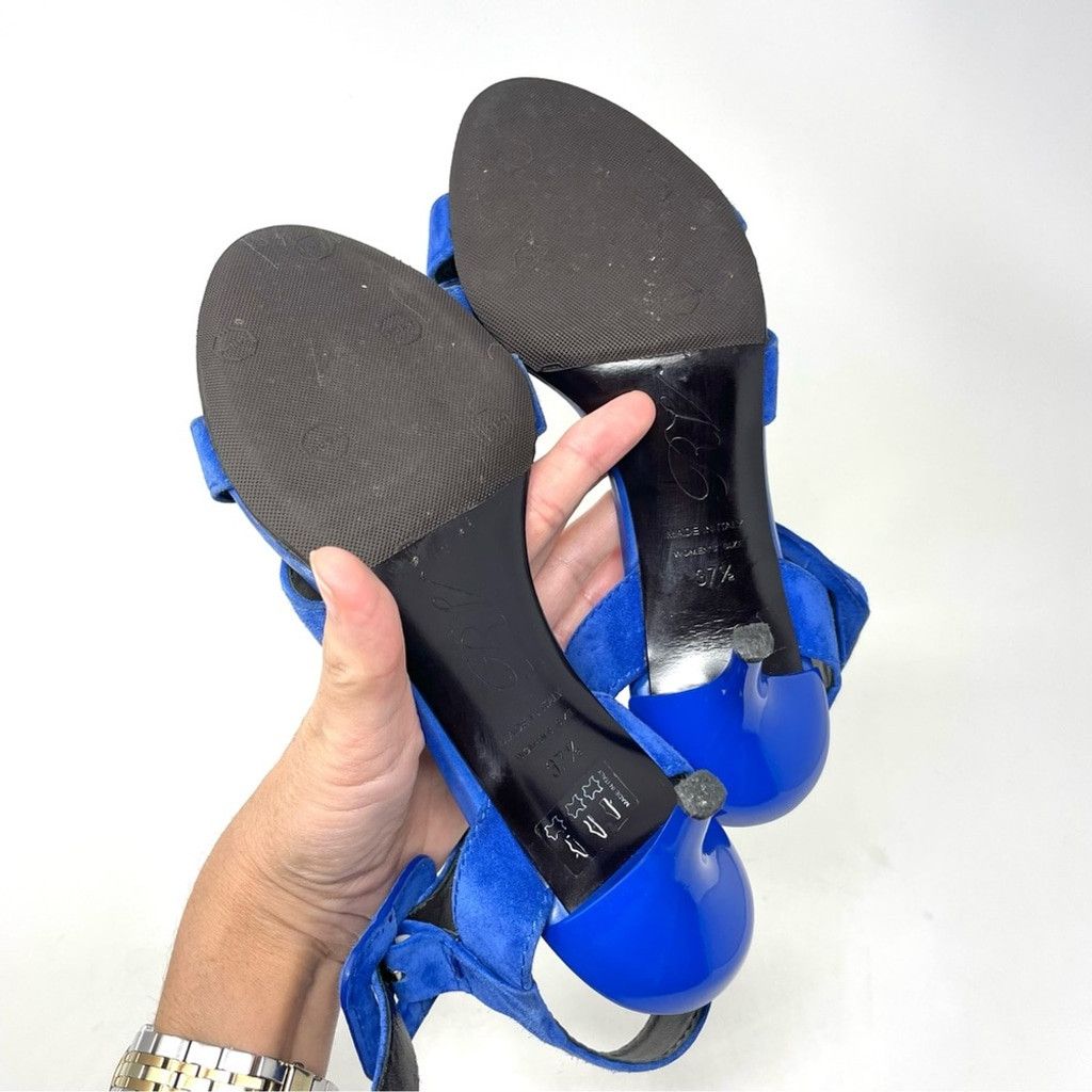 Roger Vivier Roger Vivier Blue Suede Criss Cross Kitten Heel Sandals 37.5 Size US 7.5 / IT 37.5 - 7 Thumbnail