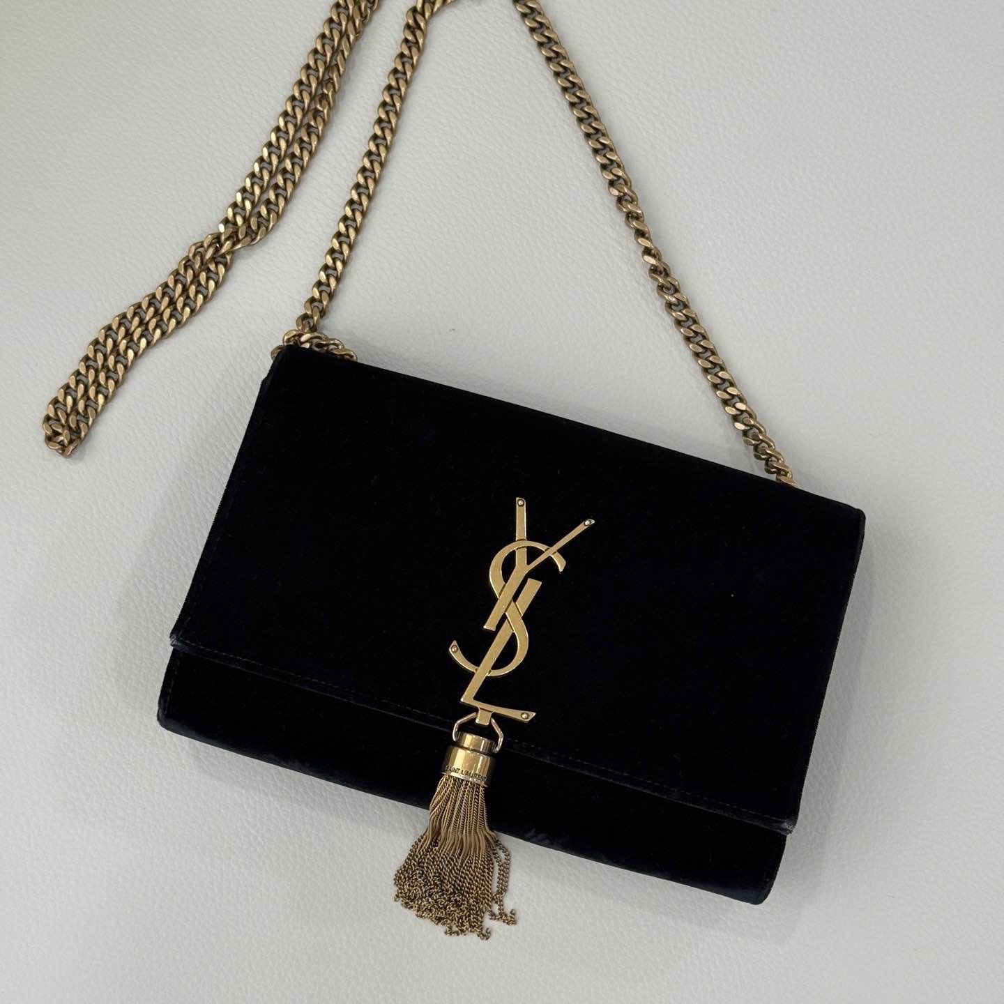 Saint Laurent Paris Saint Laurent Kate Velvet Chain Bag Size ONE SIZE - 1 Thumbnail
