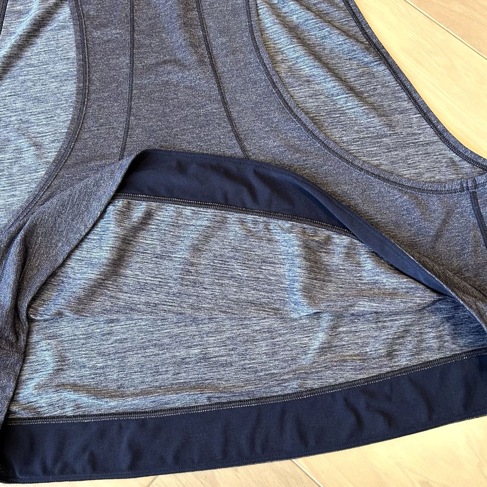 Lululemon Lululemon Pace Perfect Tank Women’s XL Sleeveless Purple Solid Crew Neck Pullover Stretch Breathable Easy Care Gym Workout Casual Activewear Size ONE SIZE - 3 Thumbnail