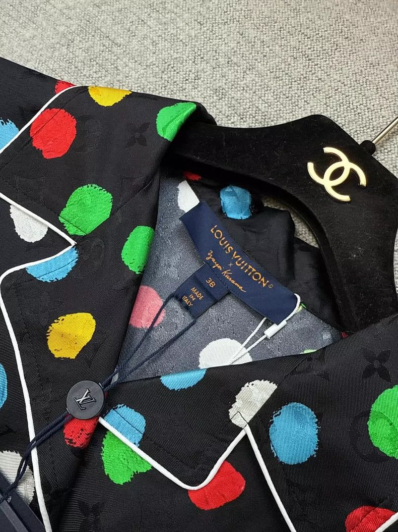 Louis Vuitton LOUIS VUITTON Yayoi Kusama co-branded colored polka-dot dar Size XS / US 0-2 / IT 36-38 - 4 Thumbnail