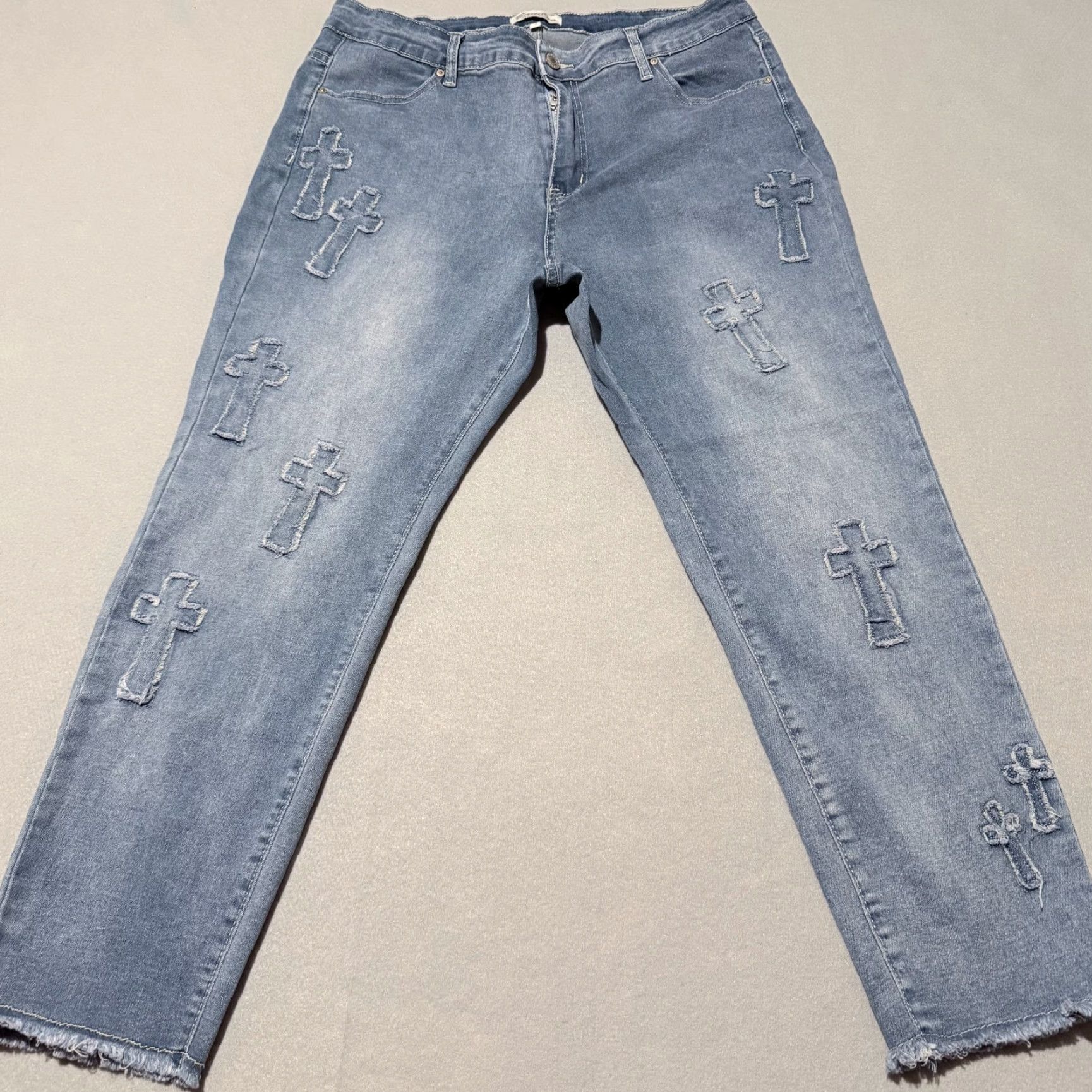 Vintage Bamboo Jeans Women's Blue Denim Stretch Frayed Hem Skinny 18 Cross Patch Heart Style - Jeans Size 40" / US 18 - 2 Thumbnail
