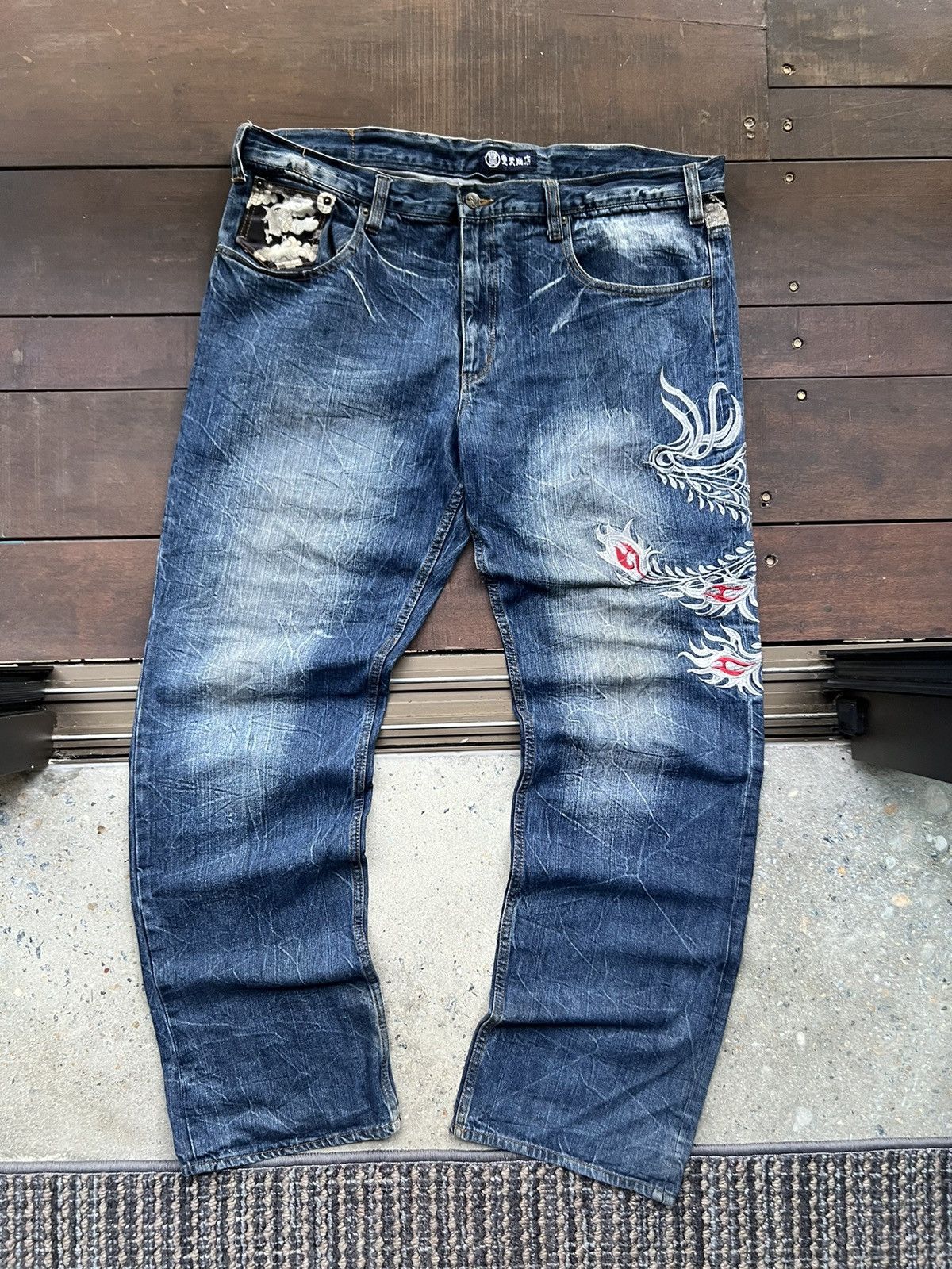Karakuri Tamashii KARAKURI TAMASHII RARE JAPANESE BAGGY EMBROIDED JEANS Size US 40 / EU 56 - 2 Thumbnail