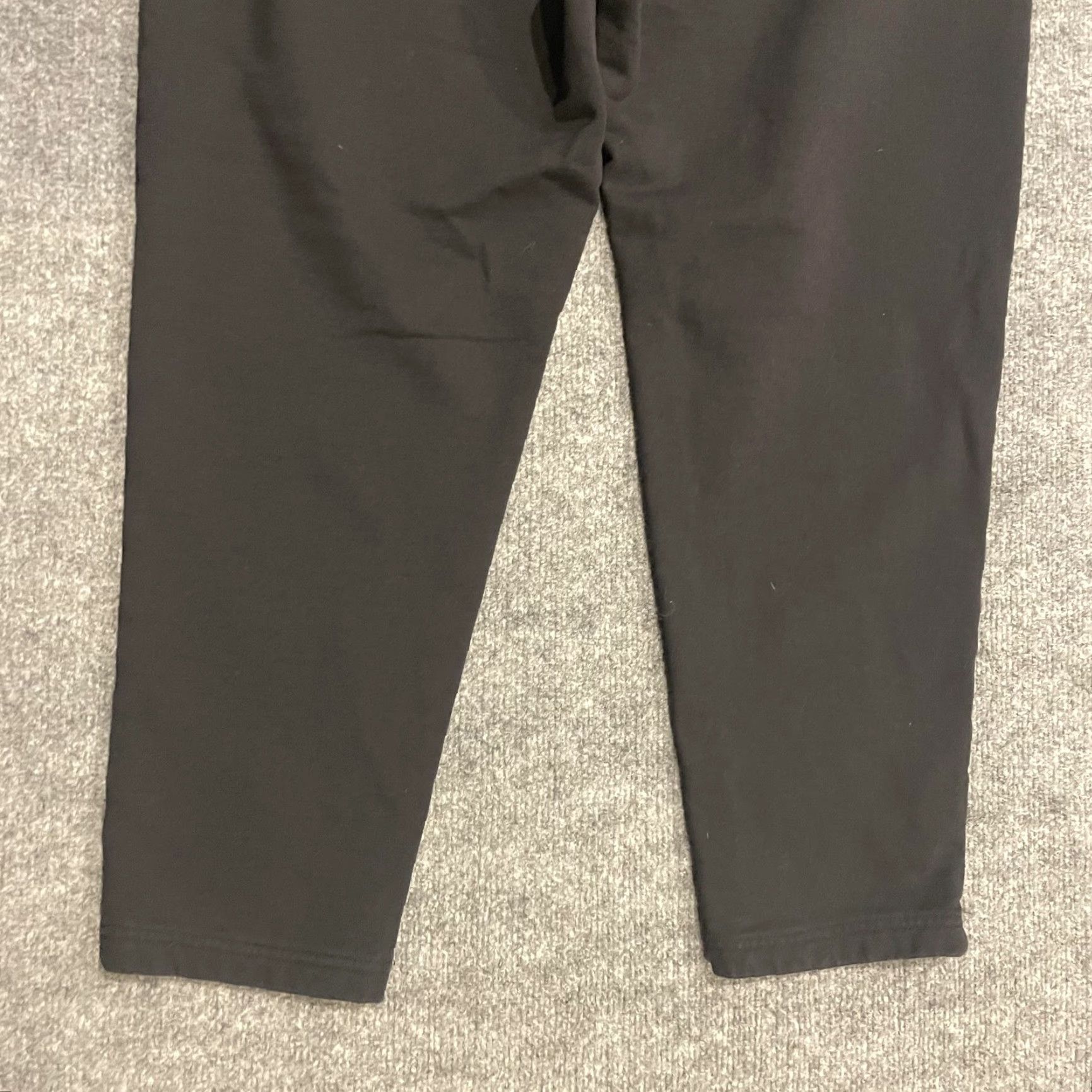 Chubbies Chubbies Mens Drawstring Sweatpants Jogger Black 2XL Elastic Waist Pockets Tapered Lounge Pants Vintage No Size US 39 - 6 Thumbnail