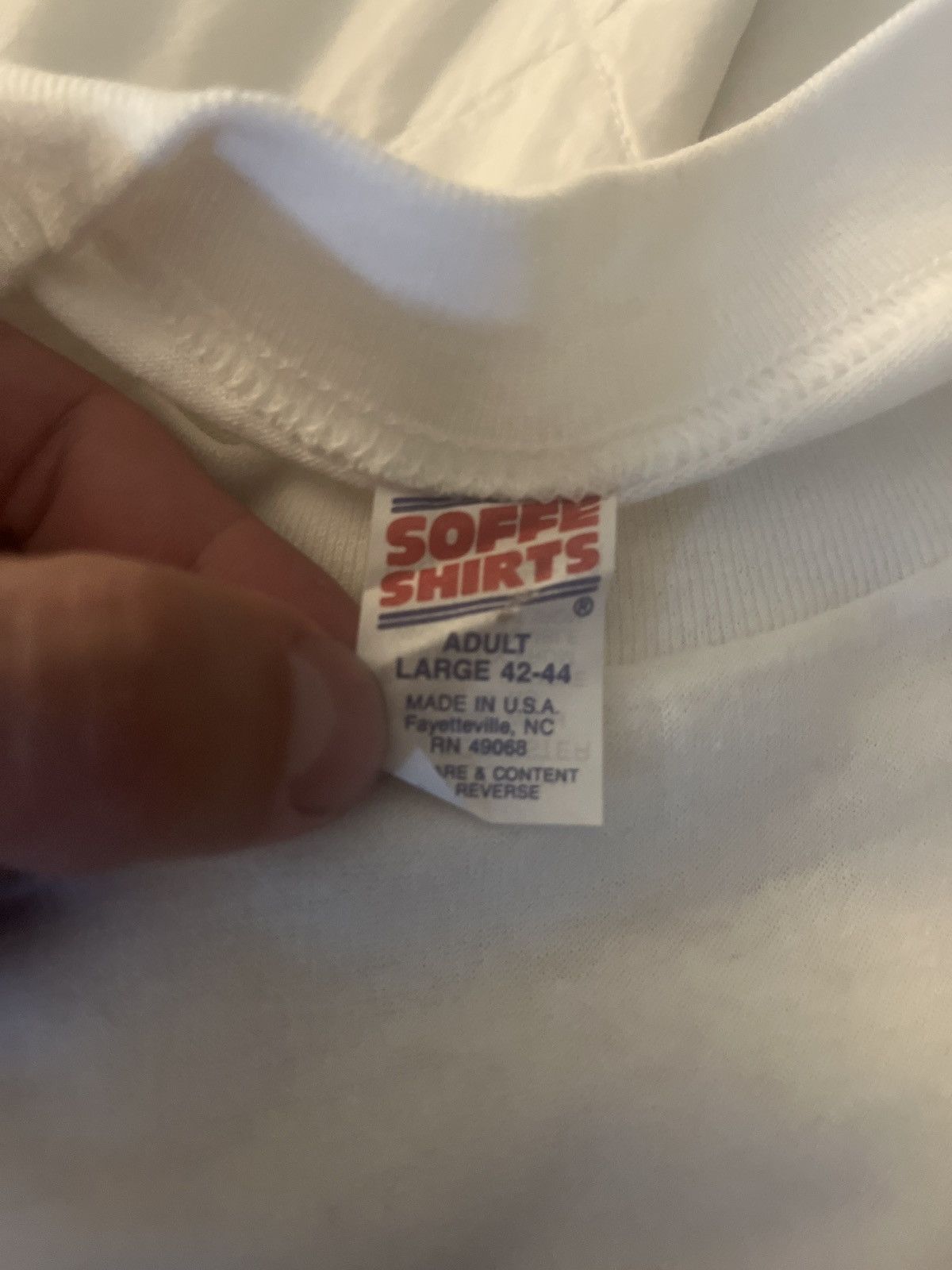 Soffe × Vintage Vintage 1988 Single Stitch Grizzly Bear Shirt USA Size L Size US L / EU 52-54 / 3 - 6 Thumbnail