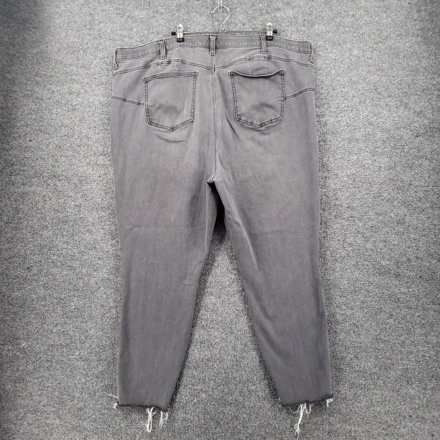 Torrid Torrid Jeans Womens 24 Gray Bombshell Skinny Stretch Denim Size 42" / US 20 - 2 Thumbnail