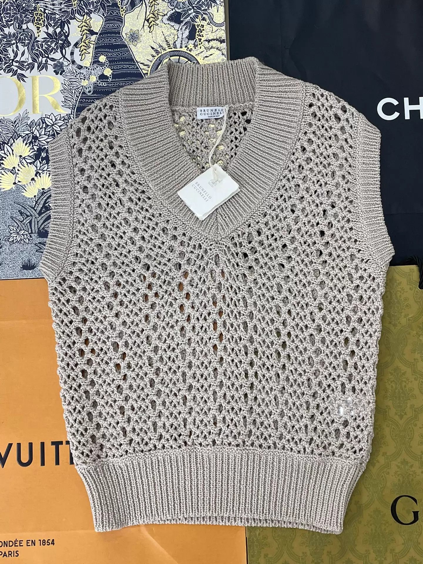 Brunello Cucinelli Brunello Cucinelli Openwork Knit Vest S NWOT Size ONE SIZE - 1 Thumbnail