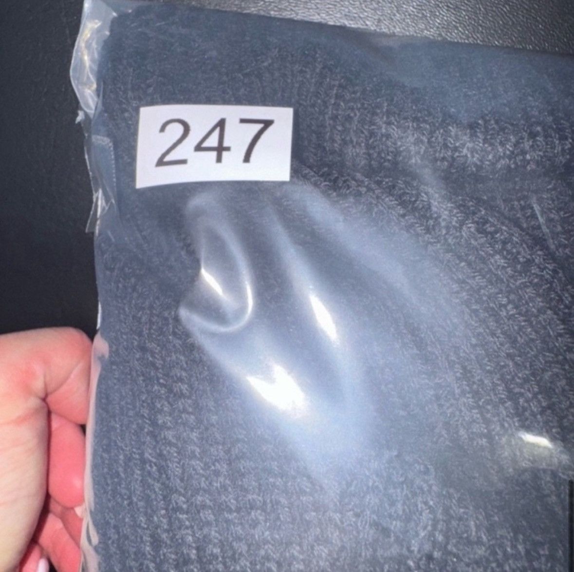 Alice + Olivia Alice and Olivia Noriko Cropped Turtleneck Sweater/XS Size XS / US 0-2 / IT 36-38 - 10 Thumbnail