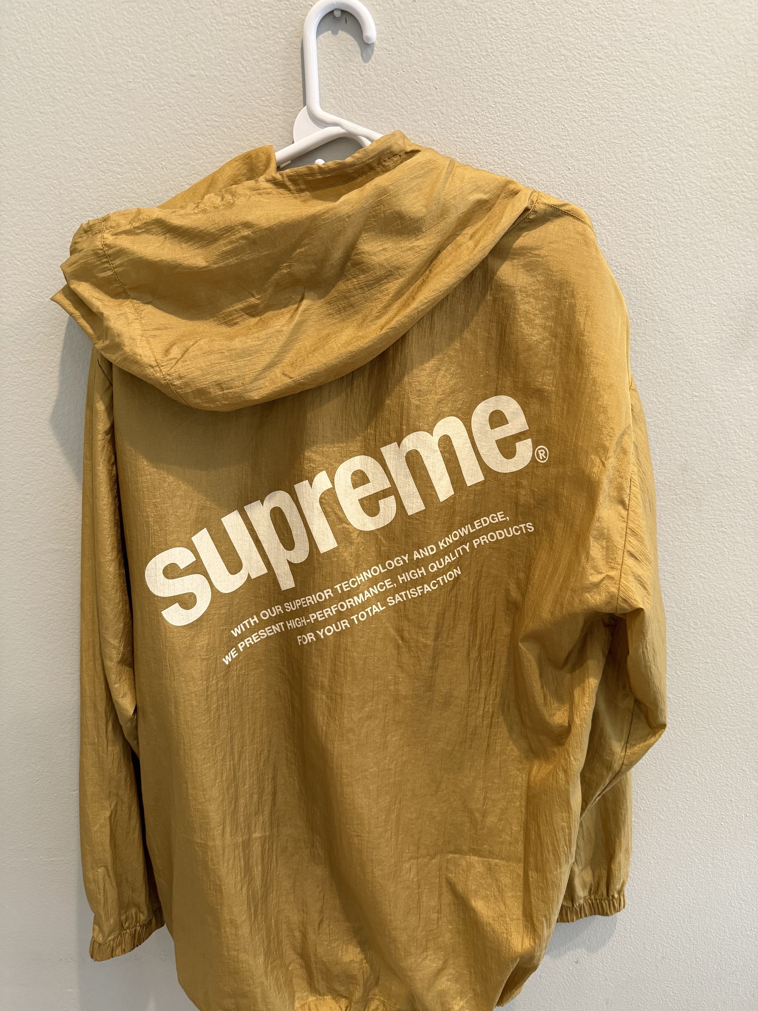 Supreme Supreme Gold Poncho / Windbreaker Size US L / EU 52-54 / 3 - 5 Thumbnail