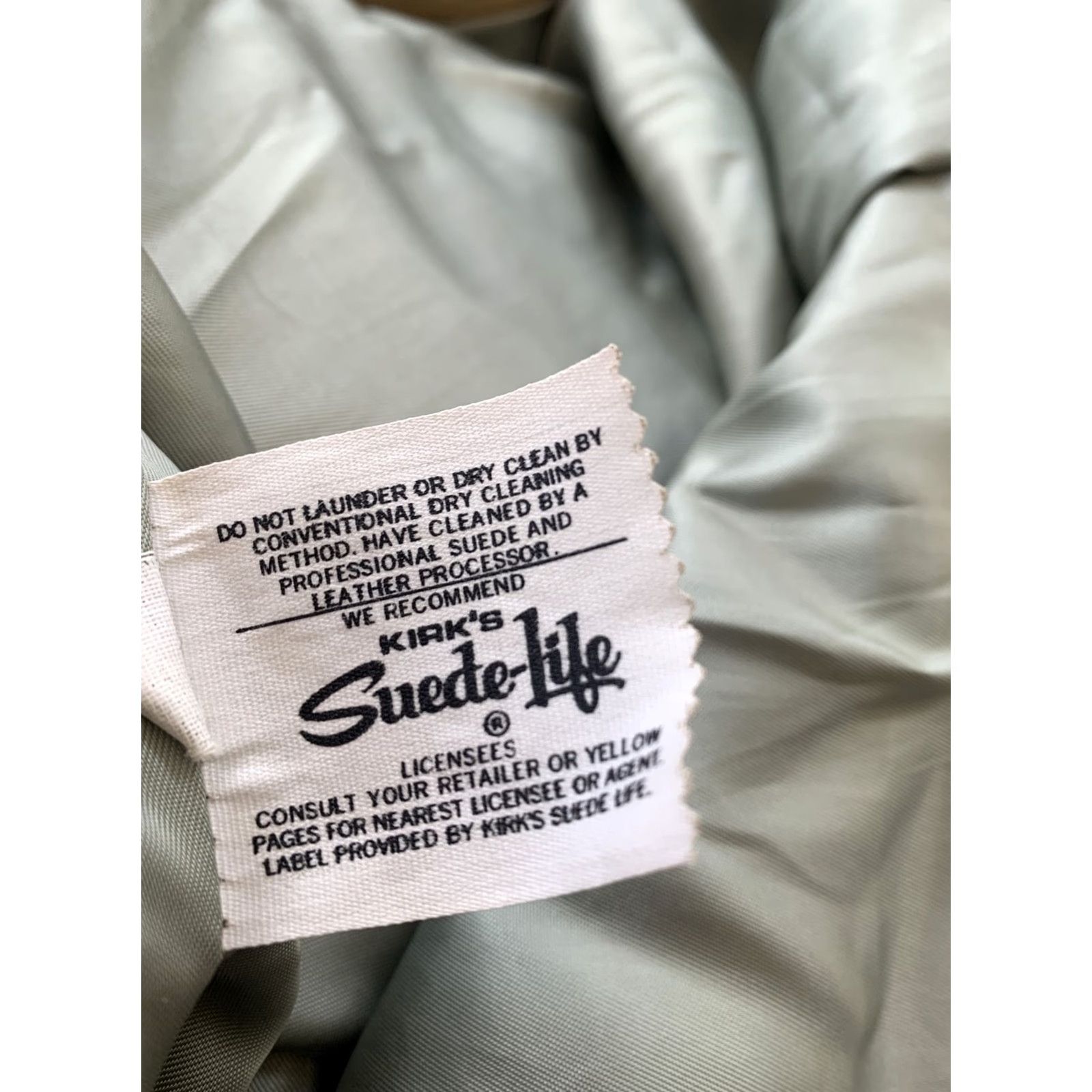 Fedeli VINTAGE Suede Life Brown Leather Collared Trench Coat Womens Size 18 Long Sleeve Coat Size XXL / US 16-18 / IT 52-54 - 4 Thumbnail
