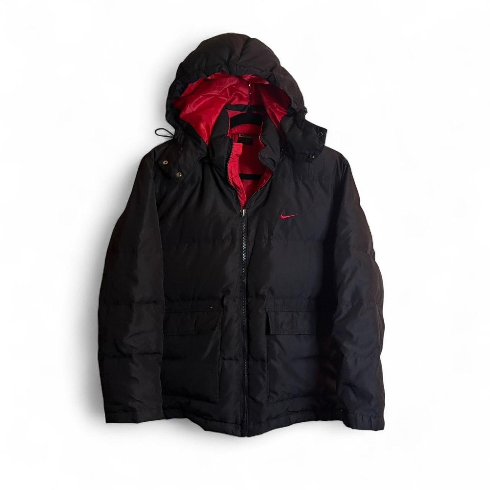 Nike Vintage 2000s nike down puffer jacket red and black large Size US L / EU 52-54 / 3 - 1 Thumbnail