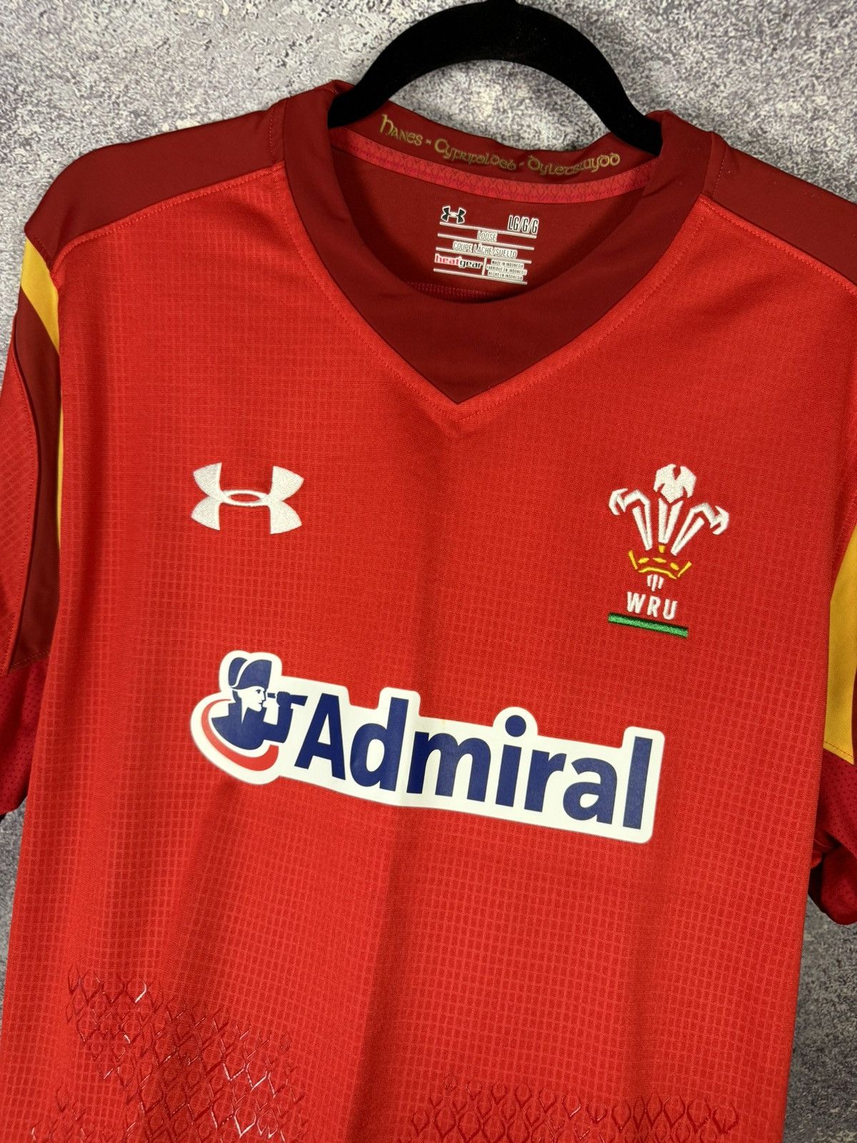 Under Armour Men’s Rugby Union Wales 2015/16 Home Under Armour Jersey Size US L / EU 52-54 / 3 - 8 Thumbnail