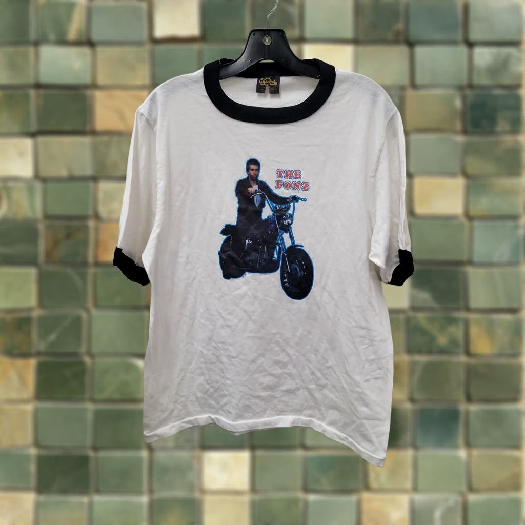 Changes VINTAGE Changes T-Shirt The Fonz Happy Days XL White Men Size XL Size US XL / EU 56 / 4 - 1 Thumbnail