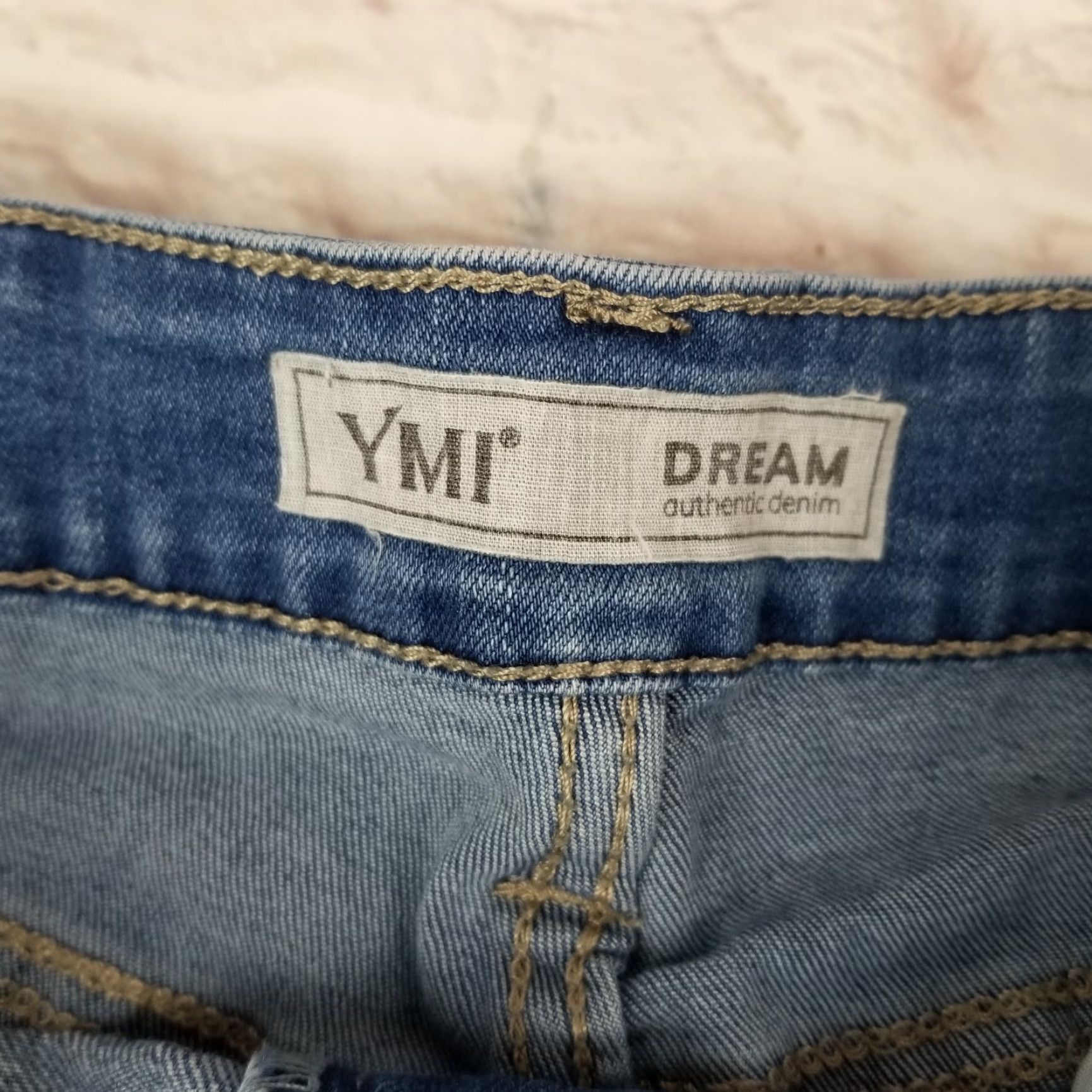 Vintage YMI Dream Womens Jean Shorts Denim Button-Fly High Rise Cut Off Distressed Sz 11 Size 32" / US 10 / IT 46 - 5 Thumbnail
