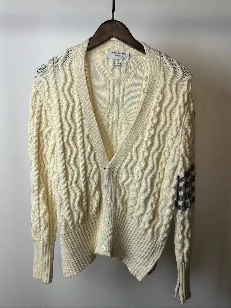 Thom Browne Thom Browne a cardigan Size US L / EU 52-54 / 3 - 1 Thumbnail