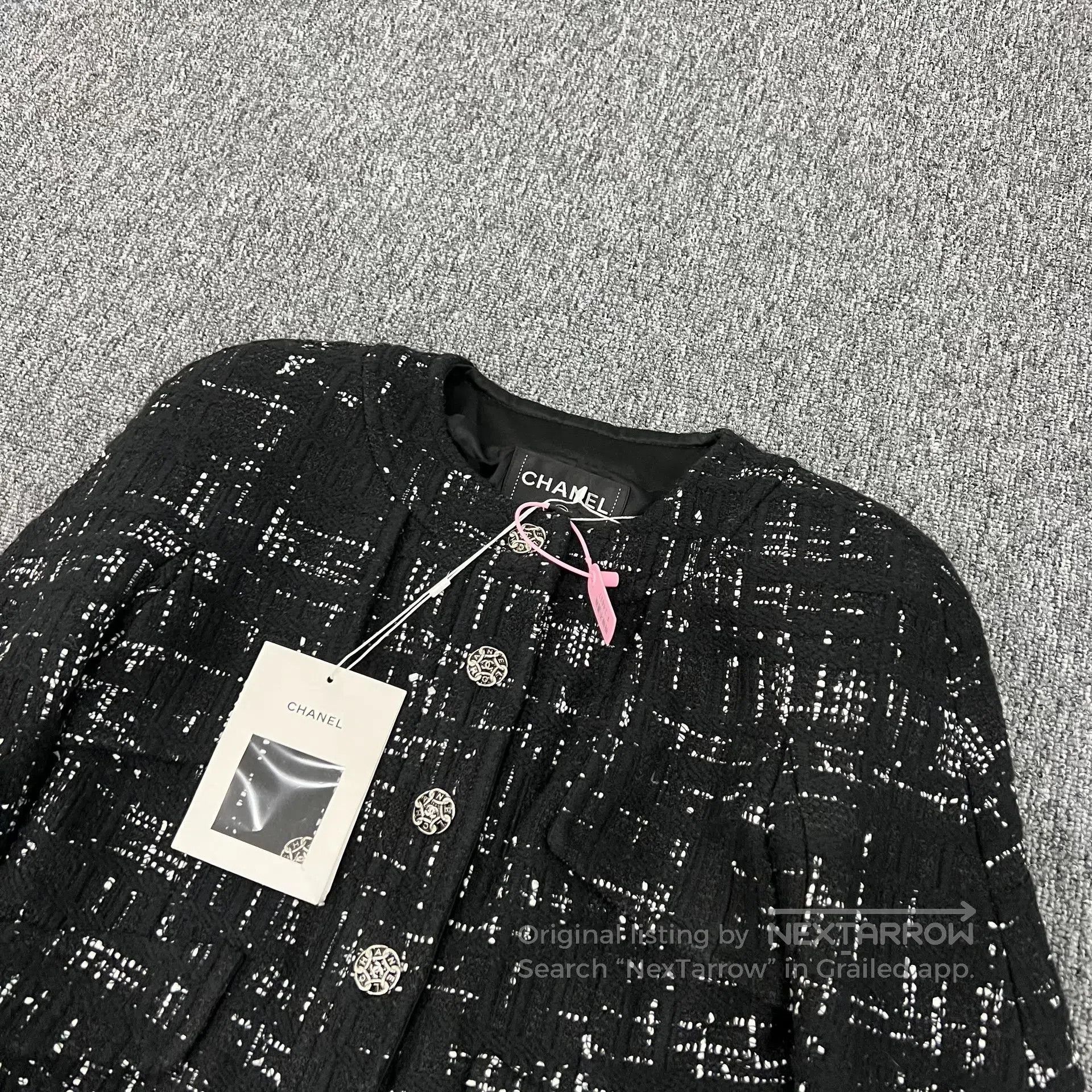 Chanel Chanel Drill-cut black and white meteor pattern; woolen kn Size S / US 4 / IT 40 - 4 Thumbnail
