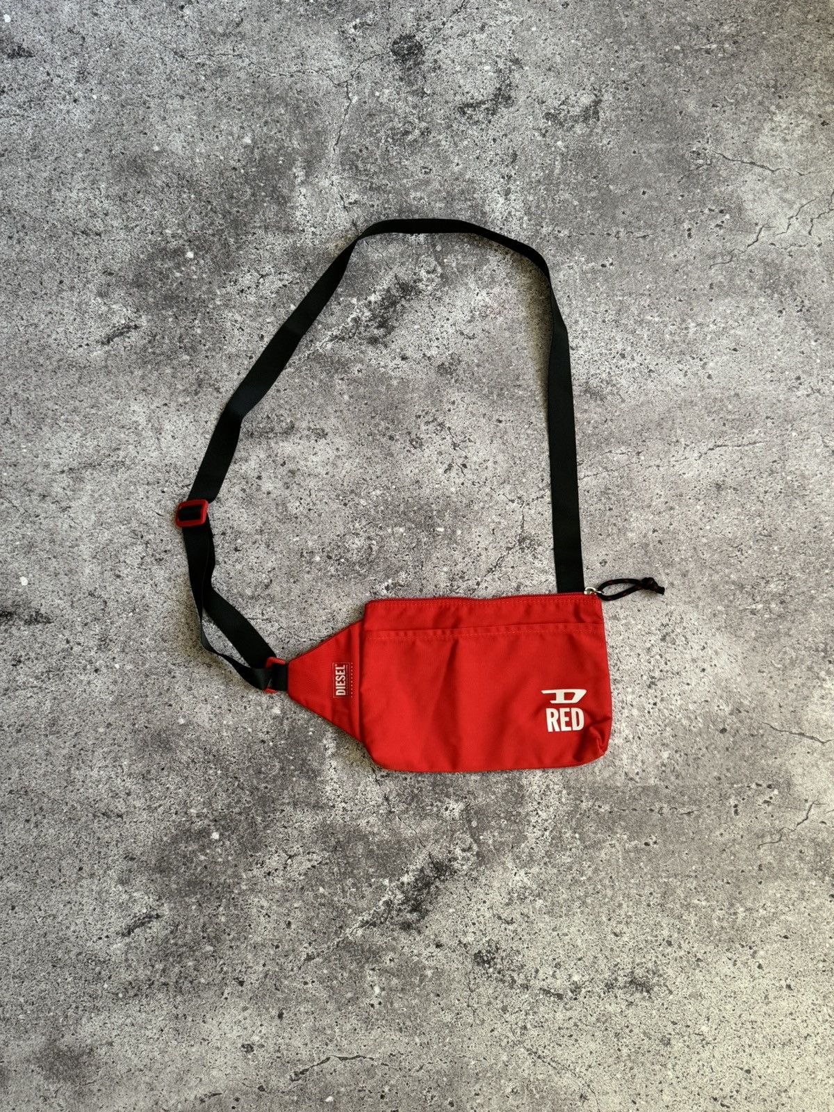 Diesel × Vintage Vintage Diesel Red crossbody sling bag messenger Size ONE SIZE - 2 Thumbnail