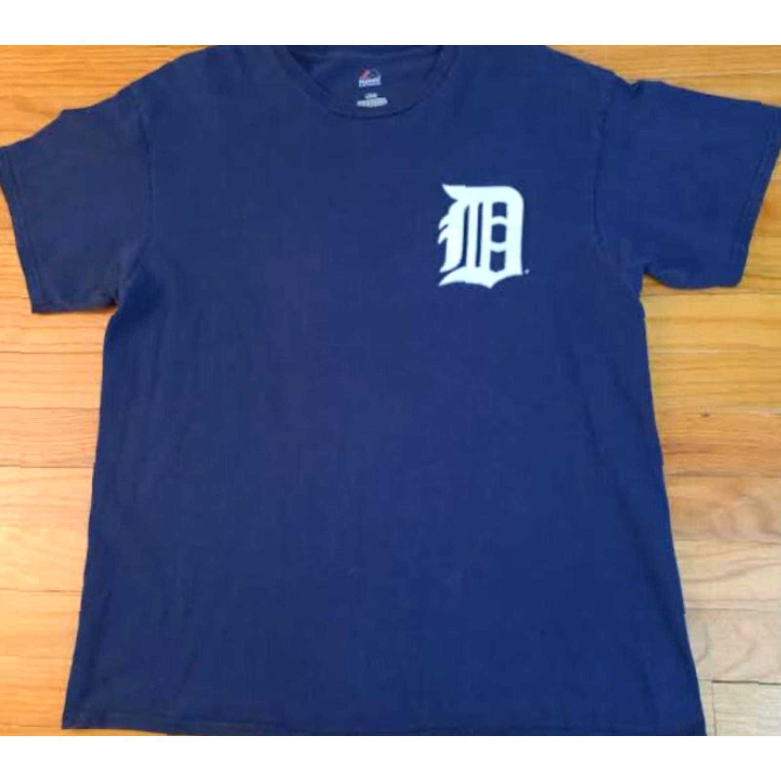 MLB VINTAGE Detroit Tigers Star Wars Jedi Knight TShirt Navy L Blue Unisex Adults Short Sleeve Jedi Star Wars 90s/Majestic/MLB Mens Size US L / EU 52-54 / 3 - 2 Thumbnail