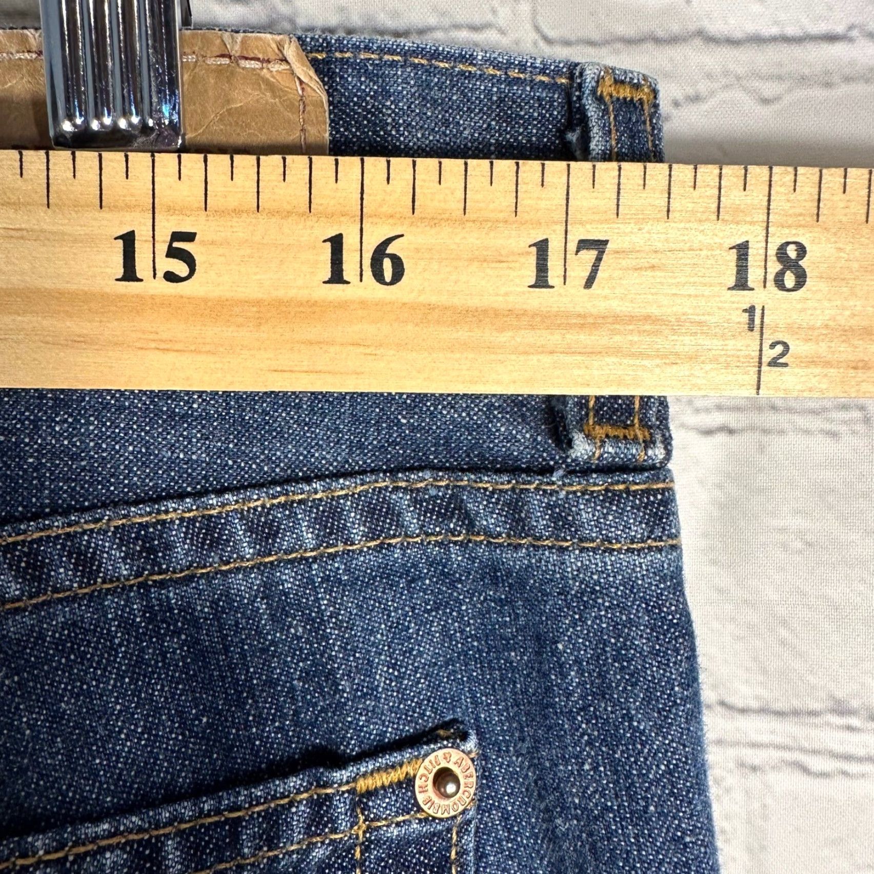 Abercrombie & Fitch Abercrombie & Fitch Jeans Womens Bootcut Denim Medium Wash 12L Button Fly 5-Pocket Blue A&F Size 24" / US 00 / IT 34 - 7 Thumbnail