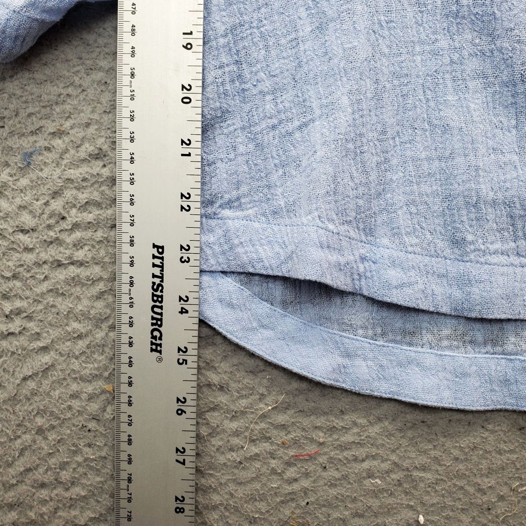 Soft Surroundings Soft Surroundings Blouse Womens Size S Blue Linen Roll & Tab Sleeves V-Neck Shirt Ladies Small Blue Linen Blouse V-Neck Size S / US 4 / IT 40 - 3 Thumbnail