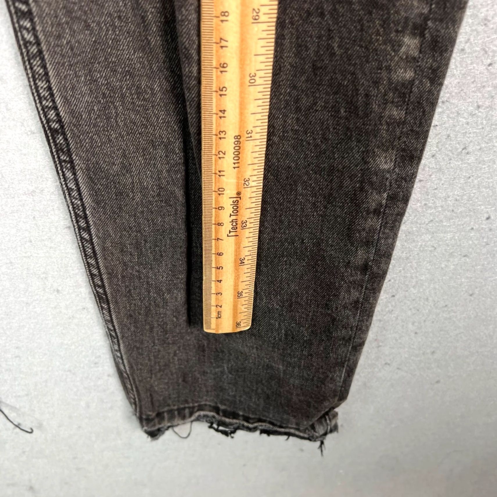 Rag & Bone Rag & Bone Mens Jeans Slim 34 x 32 Black Denim 5-Pocket Tapered Mid Rise Frayed Hem Fit 2 Regular Unwashed Style: Denim Size US 34 / EU 50 - 6 Thumbnail