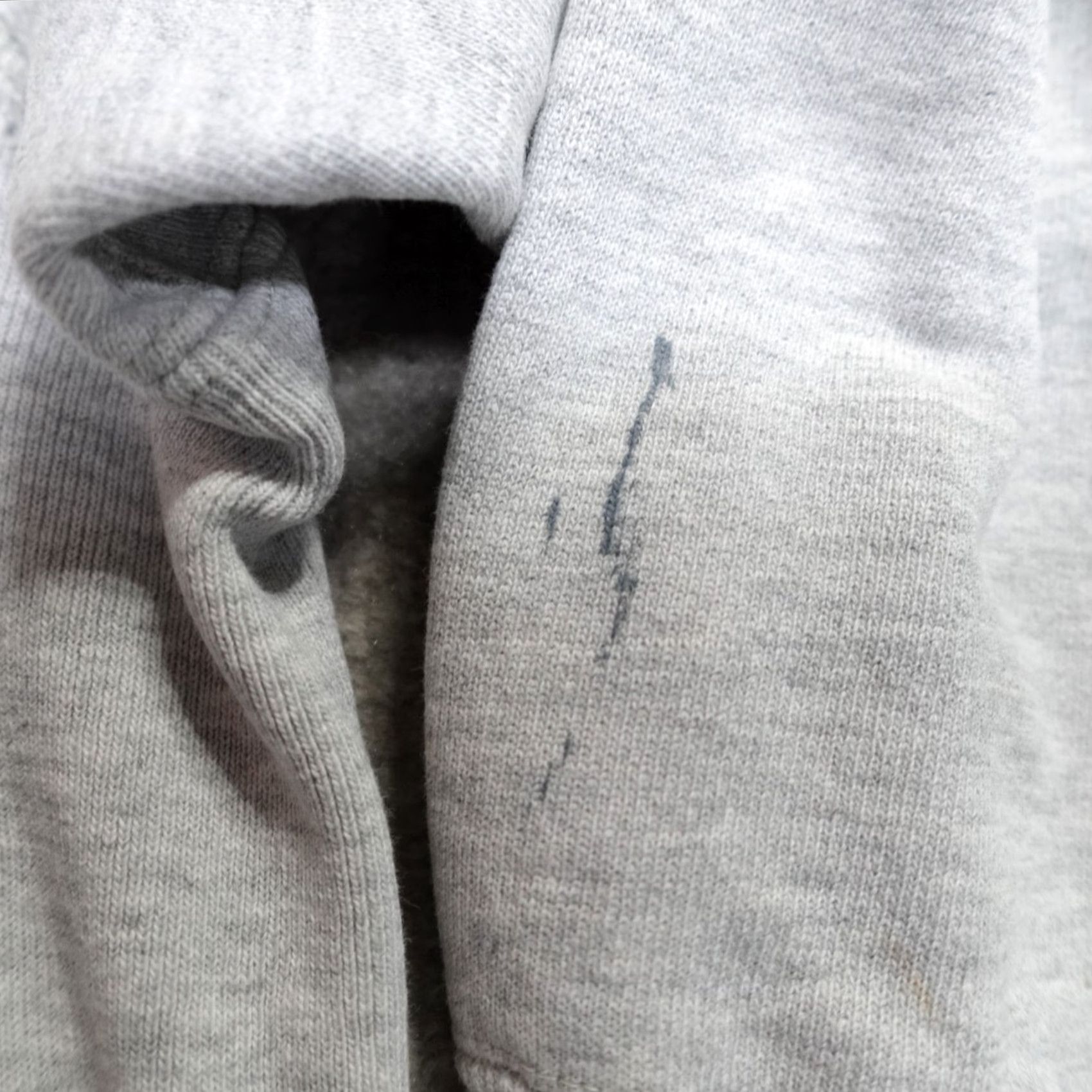 Champion VINTAGE Champion Sweatshirt Small Gray Champion Reverse Weave Men S Pullover Cotton Blend 8:42/S Size US S / EU 44-46 / 1 - 3 Thumbnail