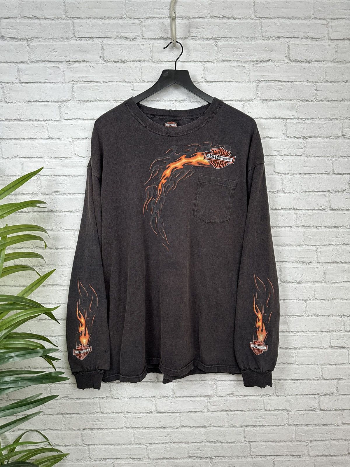 Harley Davidson (XXL) ABSOLUTELY THRASHED & FADED Harley Davidson Longsleeve Size US XXL / EU 58 / 5 - 3 Thumbnail